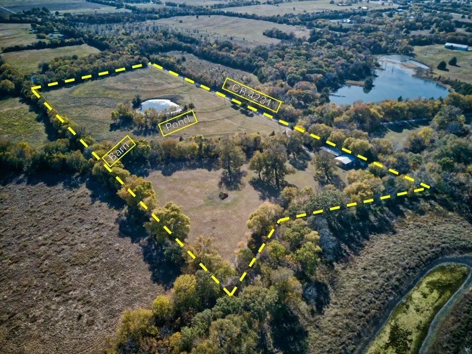 Farm For Sale in Fannin County , 956 County Road 4231, Bonham, Texas 75418, 0, 1 Bathroom, 2 Garage spaces, 1,190 Sqft, built in 2005, Preowned, Price $599,000, mls#21110174, Real Estate Agent in Bonham, Homes For Sale in Fannin county, Homes For Sale in Bonham, Realtor in Bonham Texas, Real Estate Brokerage Independent Realty Texas, Luminita Cordes Realtor