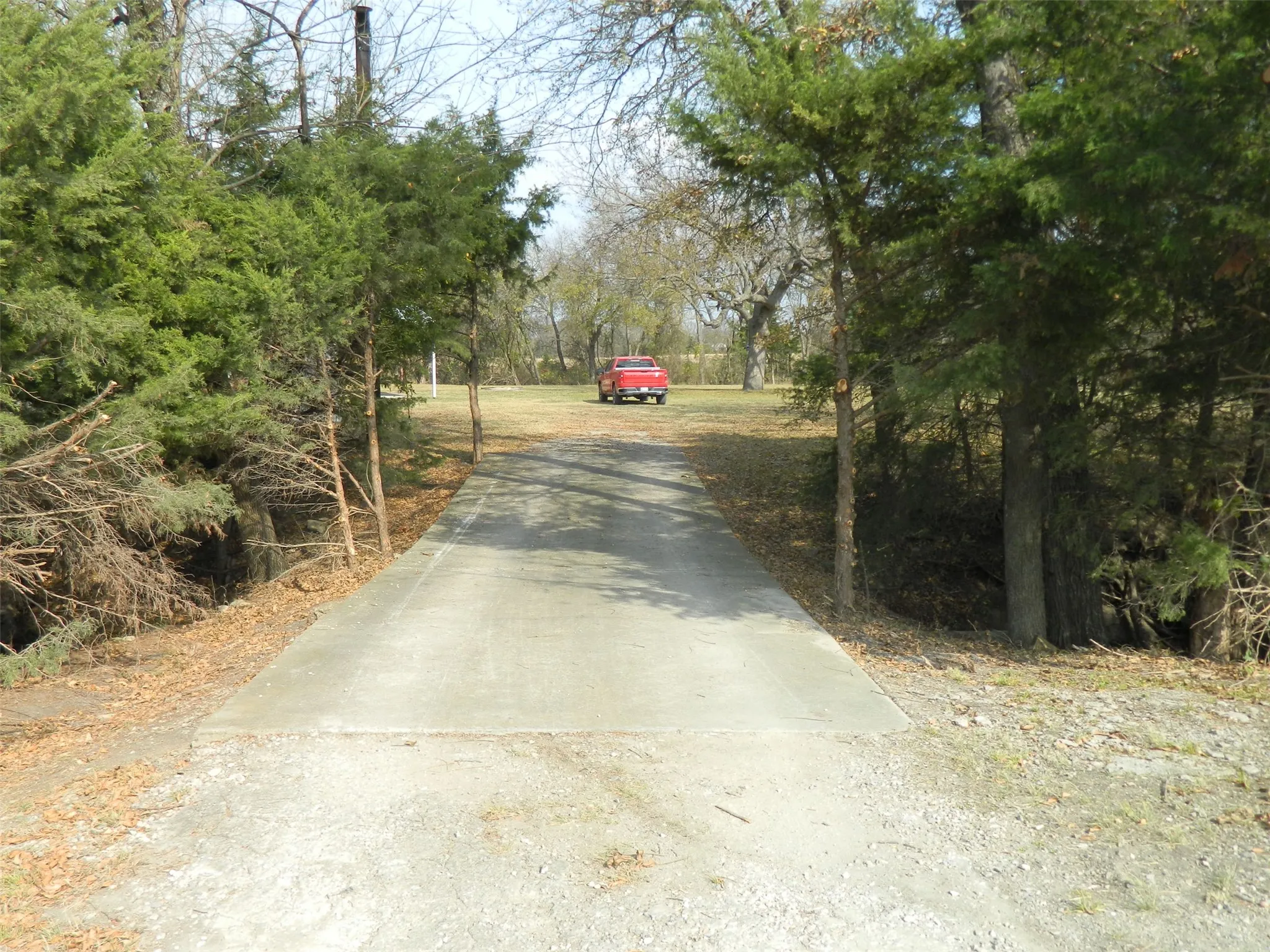 Scenic bridge drainage creek crossing