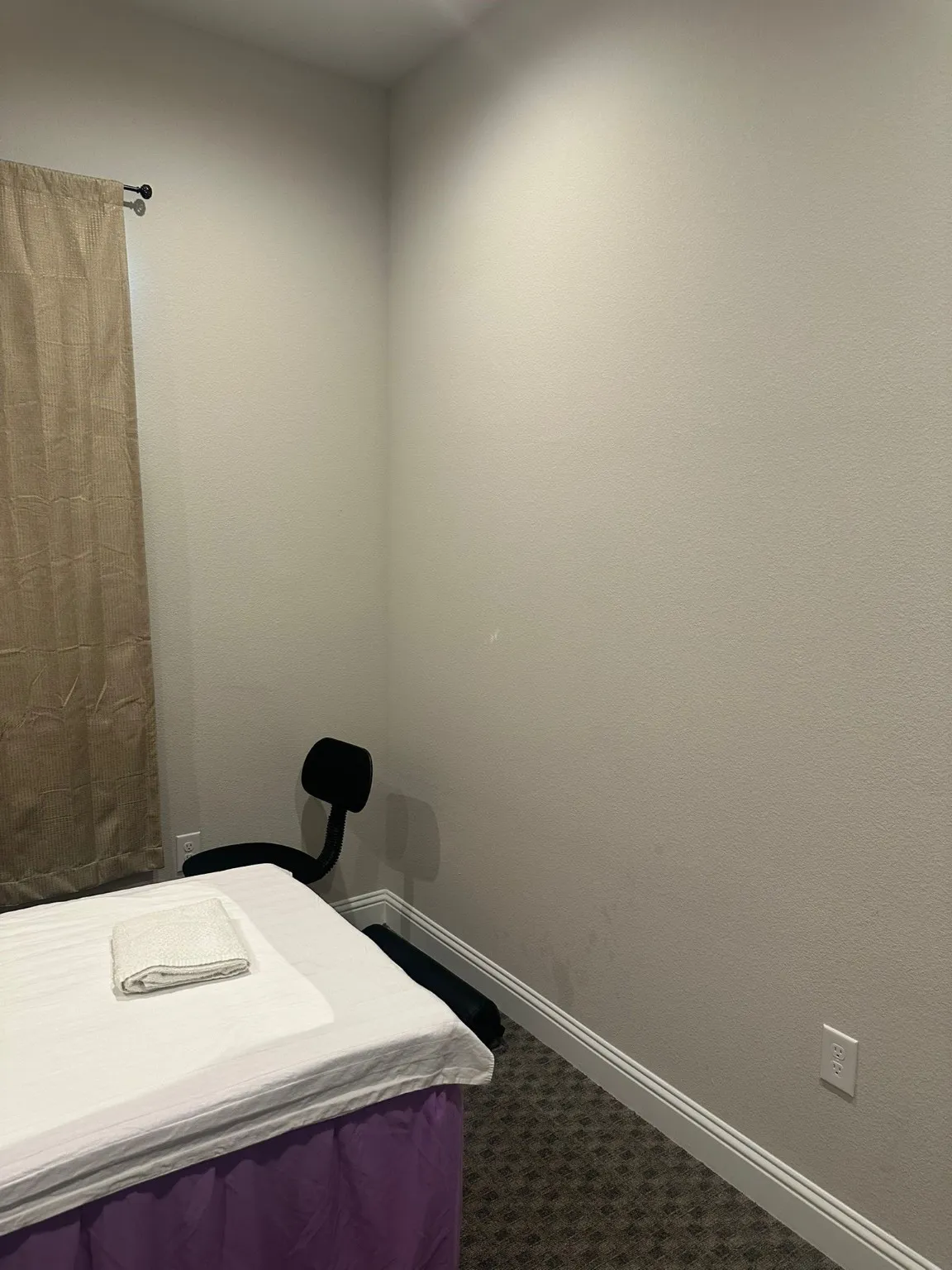 Office For Sale in Denton County , 2601 Little Elm Parkway 1601, Little Elm, Texas 75068, 0, 0, Garage spaces, 0 Sqft, built in 2023, Preowned, Price $420,000, mls#21112272, Real Estate Agent in Little Elm, Homes For Sale in Denton county, Homes For Sale in Little Elm, Realtor in Little Elm Texas, Real Estate Brokerage Independent Realty Texas, Luminita Cordes Realtor