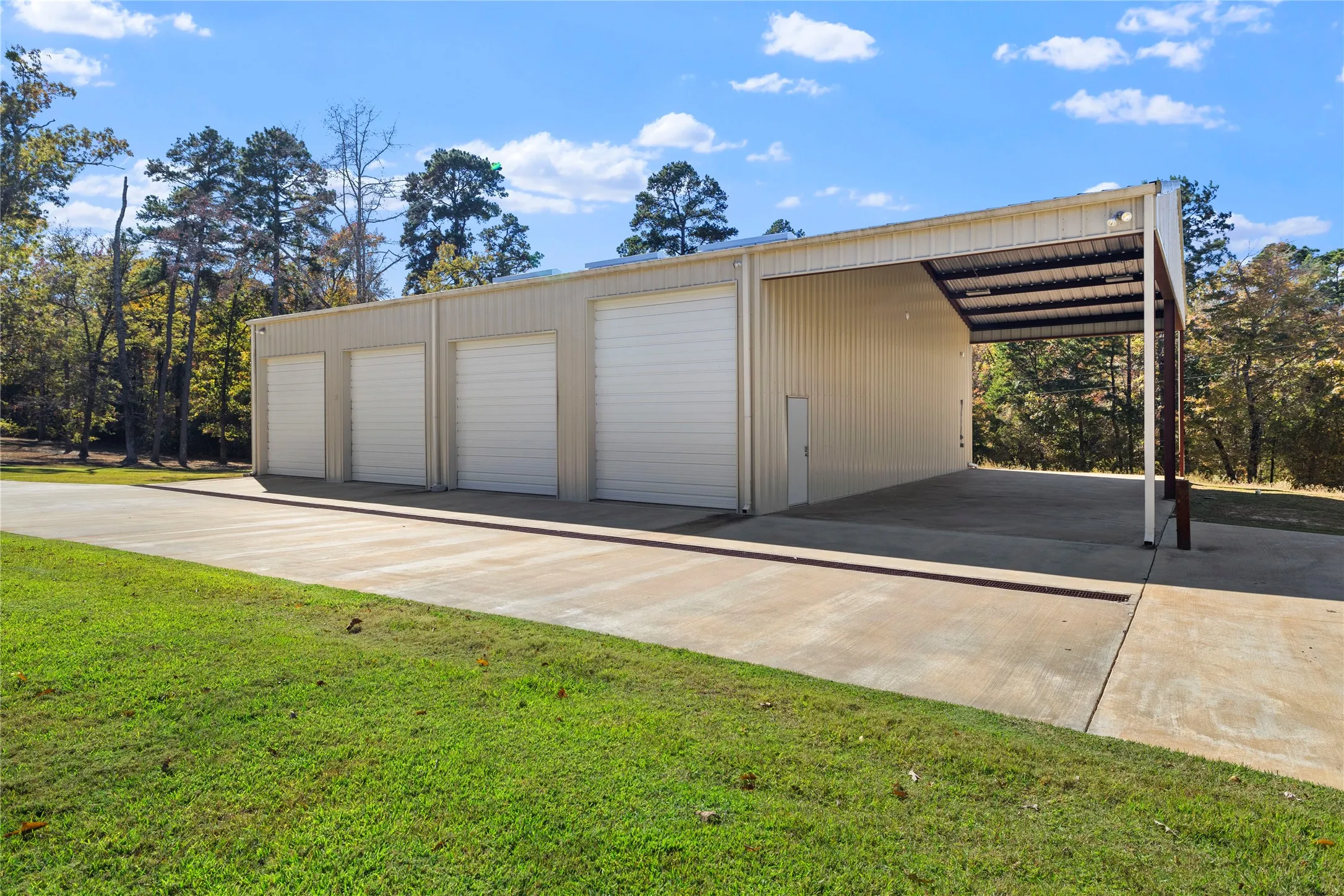 Garage featuring a garage