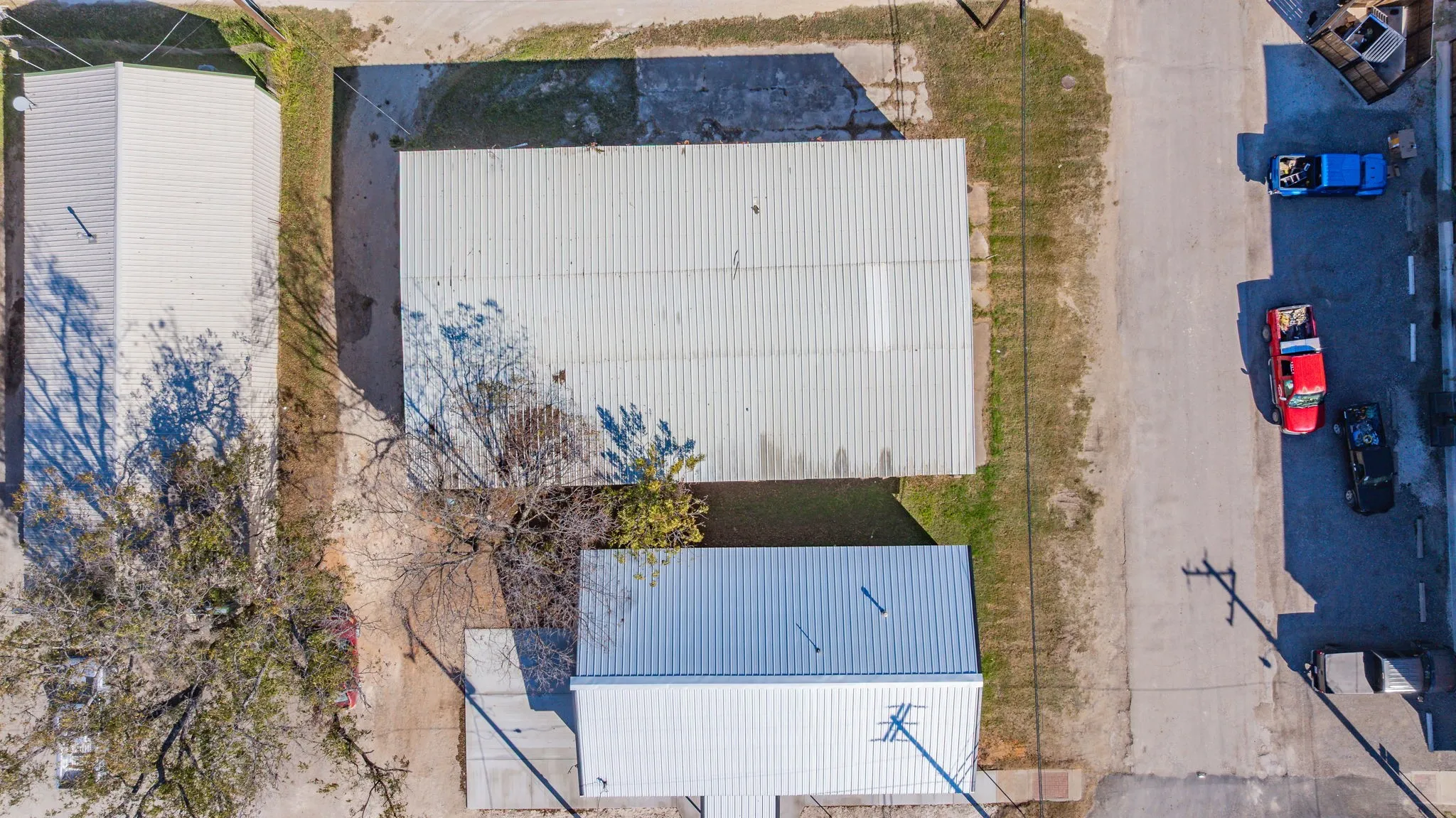 Retail For Sale in Bosque County , 4153 3rd Street, Walnut Springs, Texas 76690, 0, 0, Garage spaces, 0 Sqft, built in 1895, Preowned, Price $250,000, mls#21112659, Real Estate Agent in Walnut Springs, Homes For Sale in Bosque county, Homes For Sale in Walnut Springs, Realtor in Walnut Springs Texas, Real Estate Brokerage Independent Realty Texas, Luminita Cordes Realtor