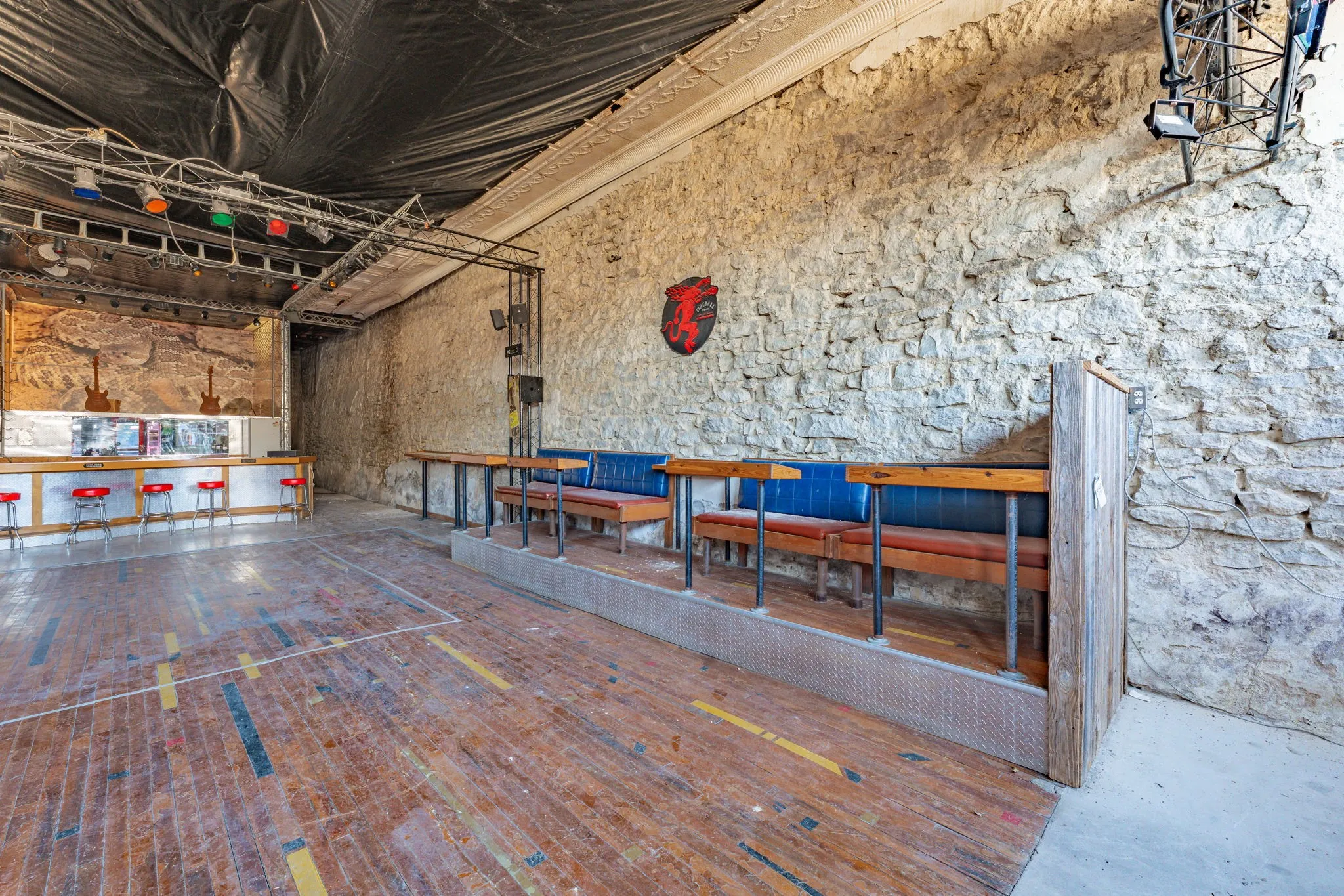 Retail For Sale in Bosque County , 4153 3rd Street, Walnut Springs, Texas 76690, 0, 0, Garage spaces, 0 Sqft, built in 1895, Preowned, Price $250,000, mls#21112659, Real Estate Agent in Walnut Springs, Homes For Sale in Bosque county, Homes For Sale in Walnut Springs, Realtor in Walnut Springs Texas, Real Estate Brokerage Independent Realty Texas, Luminita Cordes Realtor