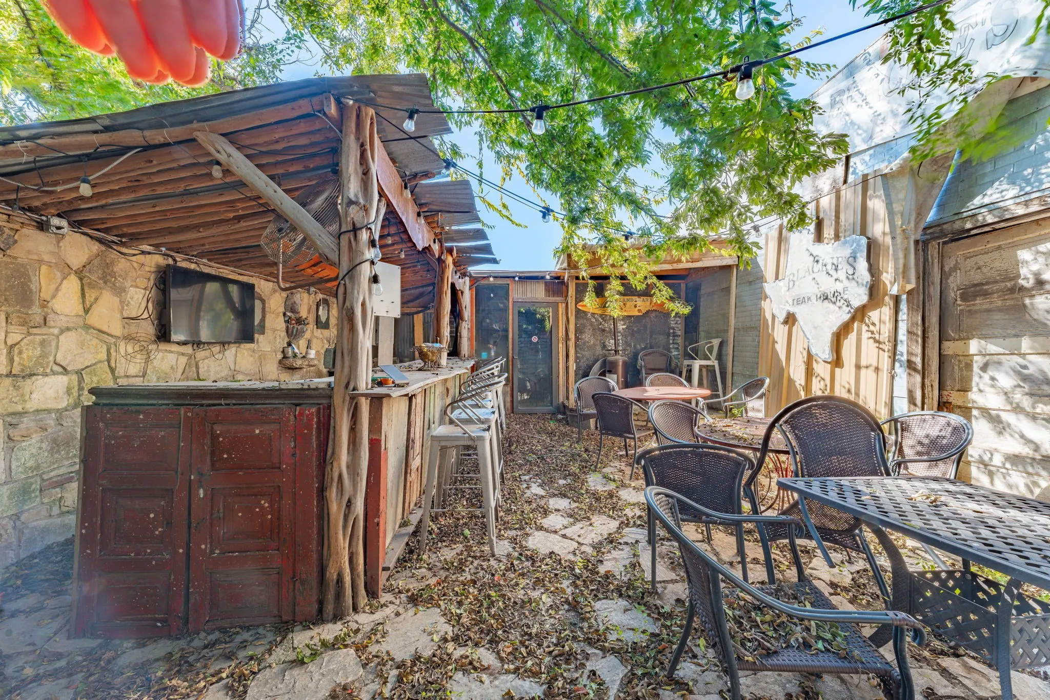 Retail For Sale in Bosque County , 4149 & 4147 3rd Street, Walnut Springs, Texas 76690, 0, 0, Garage spaces, 3,800 Sqft, built in 1895, Preowned, Price $450,000, mls#21112652, Real Estate Agent in Walnut Springs, Homes For Sale in Bosque county, Homes For Sale in Walnut Springs, Realtor in Walnut Springs Texas, Real Estate Brokerage Independent Realty Texas, Luminita Cordes Realtor