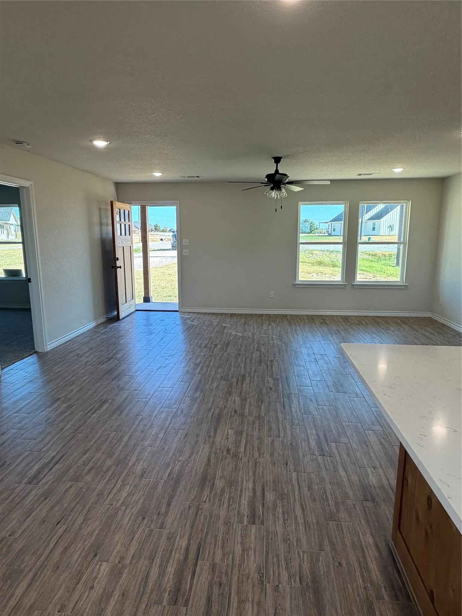 Single Family Residence For Sale in Parker County , 1012 Morgan Court, Springtown, Texas 76082, 3 Bedroom, 2 Bathroom, Garage spaces, 1,425 Sqft, built in 2025, New Construction - Incomplete, mls#21112840, Real Estate Agent in Springtown, Homes For Sale in Parker county, Homes For Sale in Springtown, Realtor in Springtown Texas, Real Estate Brokerage Independent Realty Texas, Luminita Cordes Realtor