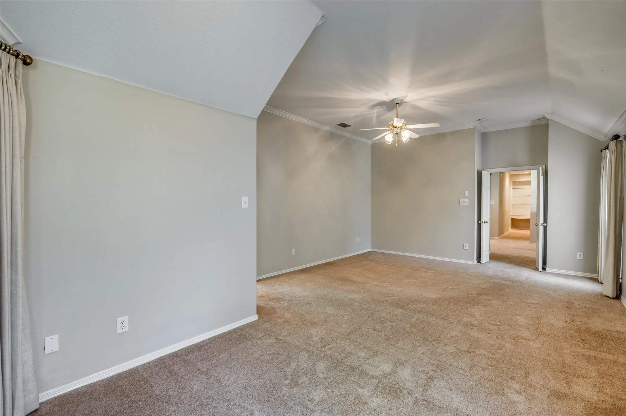 Single Family Residence For Sale in Collin County , 400 Brook View Court, Prosper, Texas 75078, 3 Bedrooms, 3 Bathrooms, 3 Garage spaces, 3,033 Sqft, built in 1997, Price $600,500, mls#21112969, Real Estate Agent in Prosper, Homes For Sale in Collin county, Homes For Sale in Prosper, Realtor in Prosper Texas, Real Estate Brokerage Independent Realty Texas, Luminita Cordes Realtor