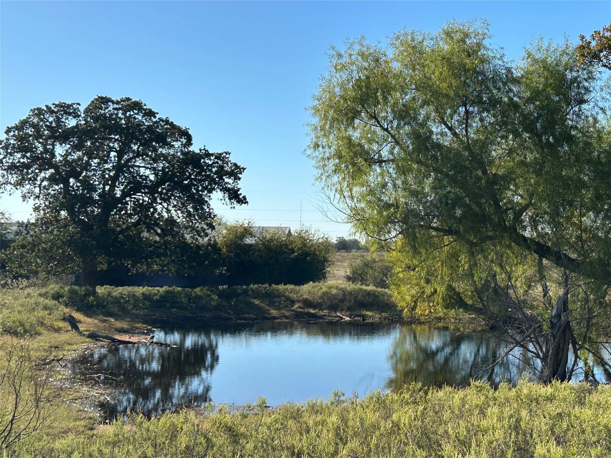 Farm For Sale in Wise County , 2012 Cuba Road, Bridgeport, Texas 76426, 3 Bedroom, 2 Bathroom, Garage spaces, 2,950 Sqft, built in 1971, Preowned, mls#21108891, Real Estate Agent in Bridgeport, Homes For Sale in Wise county, Homes For Sale in Bridgeport, Realtor in Bridgeport Texas, Real Estate Brokerage Independent Realty Texas, Luminita Cordes Realtor