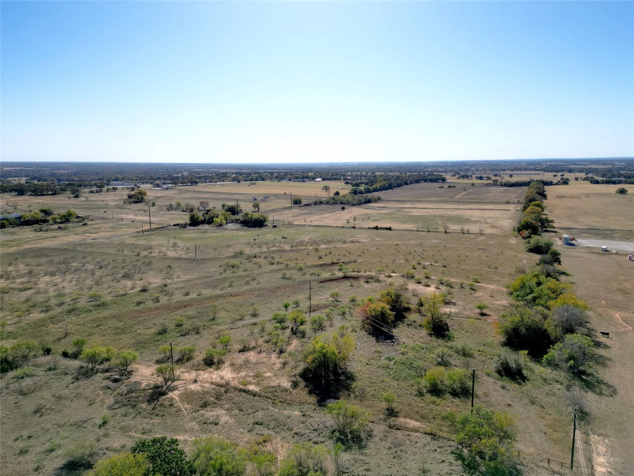 Farm For Sale in Wise County , 2012 Cuba Road, Bridgeport, Texas 76426, 3 Bedroom, 2 Bathroom, Garage spaces, 2,950 Sqft, built in 1971, Preowned, mls#21108891, Real Estate Agent in Bridgeport, Homes For Sale in Wise county, Homes For Sale in Bridgeport, Realtor in Bridgeport Texas, Real Estate Brokerage Independent Realty Texas, Luminita Cordes Realtor