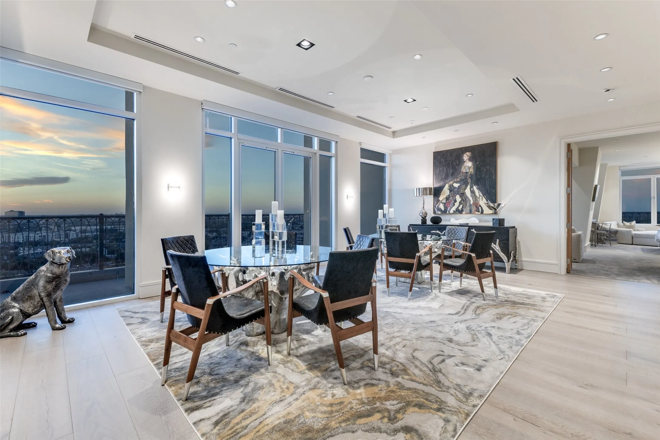 Condominium For Sale in Dallas County , 3505 Turtle Creek Boulevard 20E, Dallas, Texas 75219, 3 Bedroom, 4 Bathroom, 4 Garage spaces, 6,088 Sqft, built in 2000, mls#21109894, Real Estate Agent in Dallas, Homes For Sale in Dallas county, Homes For Sale in Dallas, Realtor in Dallas Texas, Real Estate Brokerage Independent Realty Texas, Luminita Cordes Realtor