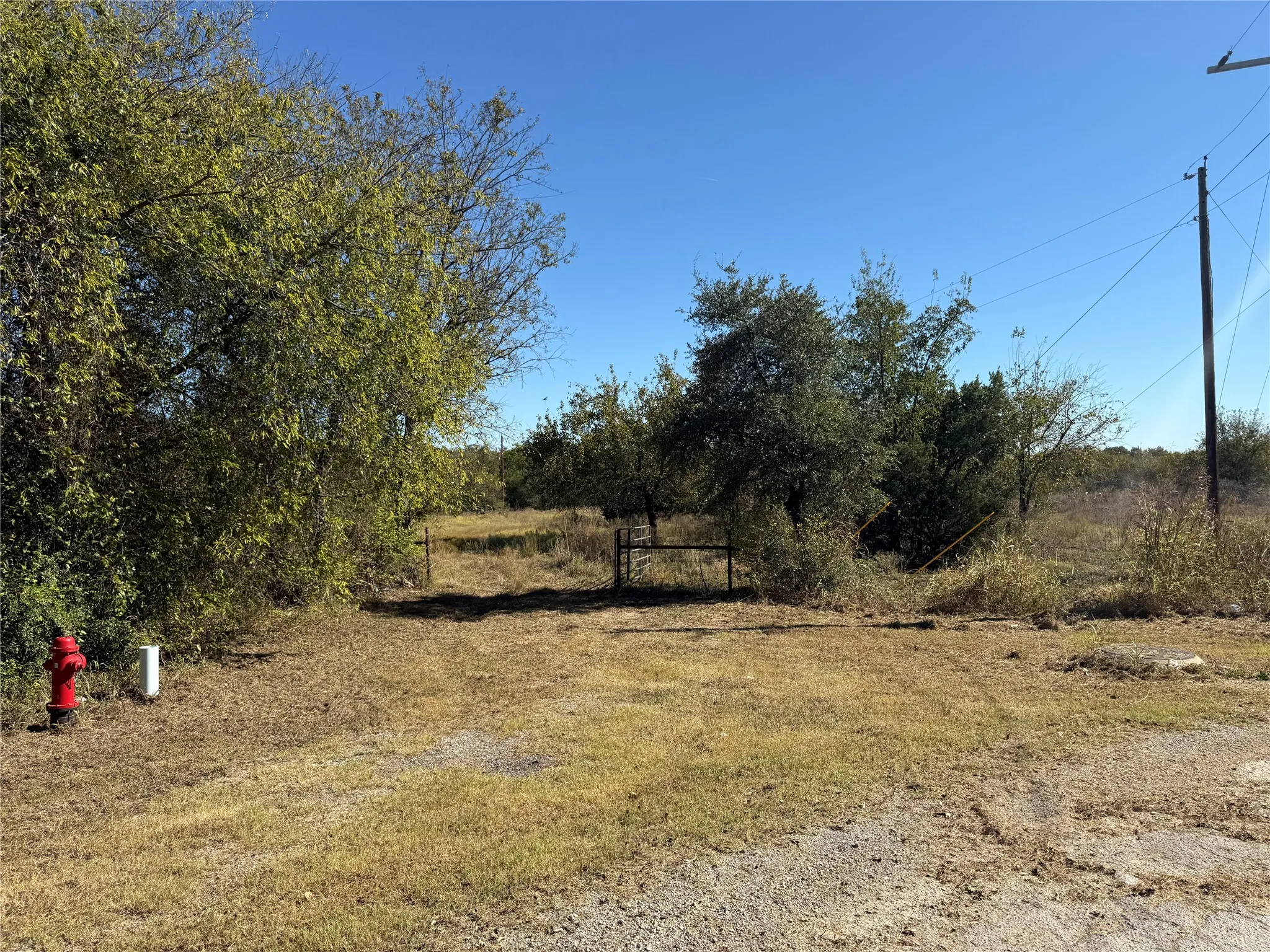 Unimproved Land For Sale in Bosque County , TBD Lot 15 E Lumpkin Street, Meridian, Texas 76665, 0, 0, Garage spaces, 0 Sqft, built in 0, mls#21105513, Real Estate Agent in Meridian, Homes For Sale in Bosque county, Homes For Sale in Meridian, Realtor in Meridian Texas, Real Estate Brokerage Independent Realty Texas, Luminita Cordes Realtor