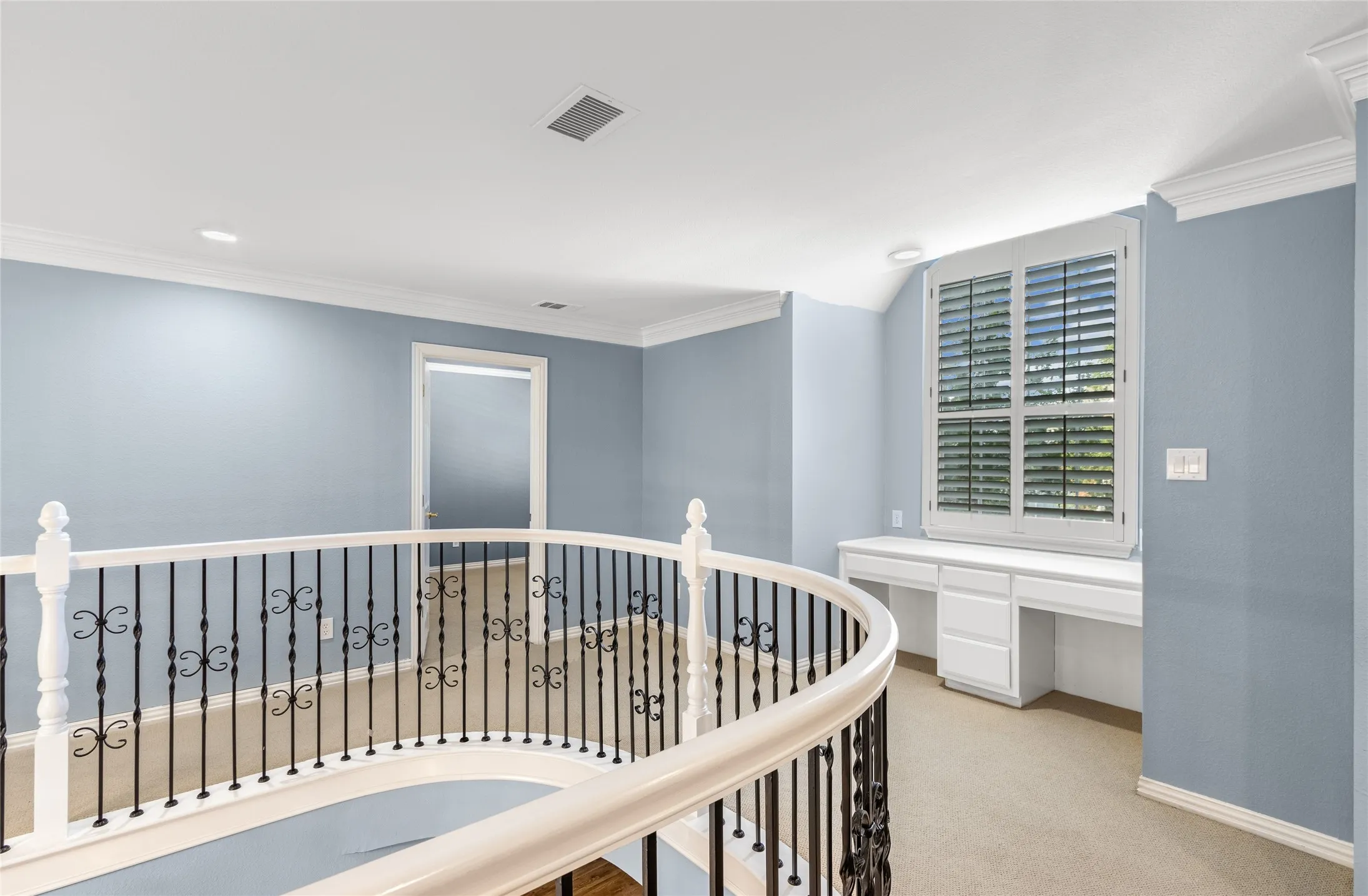 Single Family Residence For Sale in Collin County , 3804 Morning Dove Drive, Plano, Texas 75025, 4 Bedroom, 4 Bathroom, 3 Garage spaces, 4,130 Sqft, built in 1999, Preowned, mls#21113522, Real Estate Agent in Plano, Homes For Sale in Collin county, Homes For Sale in Plano, Realtor in Plano Texas, Real Estate Brokerage Independent Realty Texas, Luminita Cordes Realtor