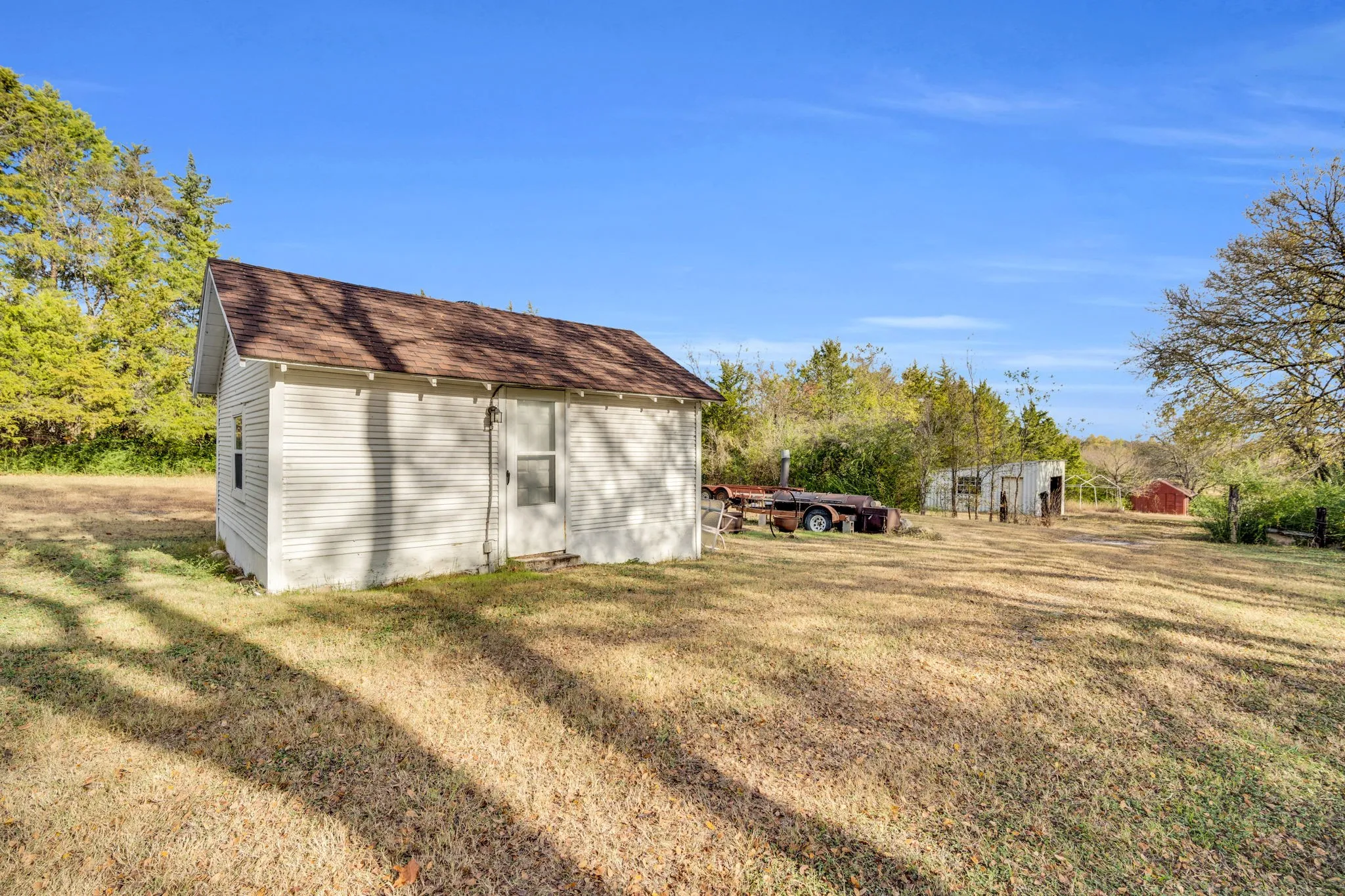 Single Family Residence For Sale in Dallas County , 846 Truman Circle, Lancaster, Texas 75146, 3 Bedroom, 3 Bathroom, Garage spaces, 2,021 Sqft, built in 1960, mls#21113572, Real Estate Agent in Lancaster, Homes For Sale in Dallas county, Homes For Sale in Lancaster, Realtor in Lancaster Texas, Real Estate Brokerage Independent Realty Texas, Luminita Cordes Realtor