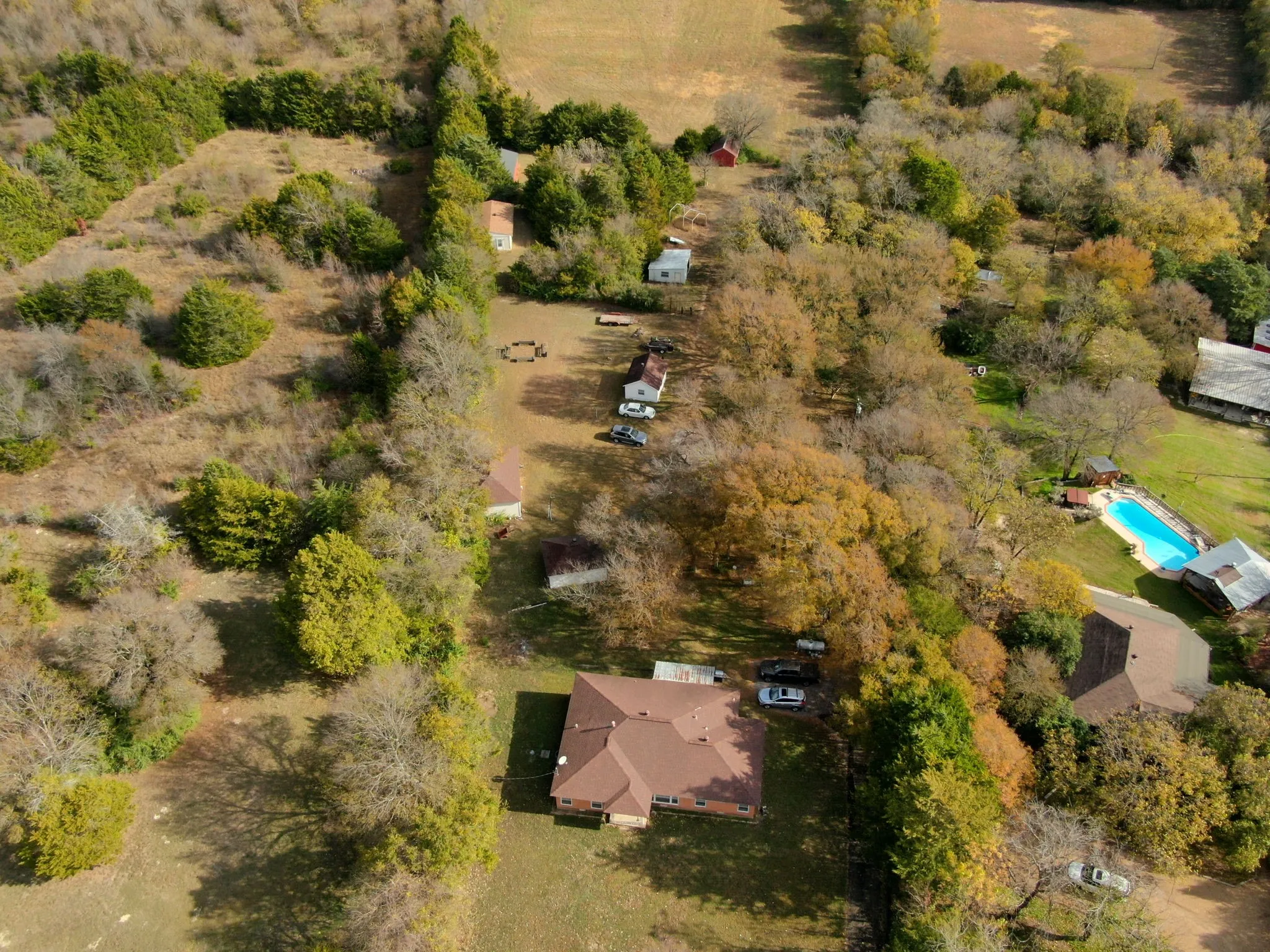 Single Family Residence For Sale in Dallas County , 846 Truman Circle, Lancaster, Texas 75146, 3 Bedroom, 3 Bathroom, Garage spaces, 2,021 Sqft, built in 1960, mls#21113572, Real Estate Agent in Lancaster, Homes For Sale in Dallas county, Homes For Sale in Lancaster, Realtor in Lancaster Texas, Real Estate Brokerage Independent Realty Texas, Luminita Cordes Realtor