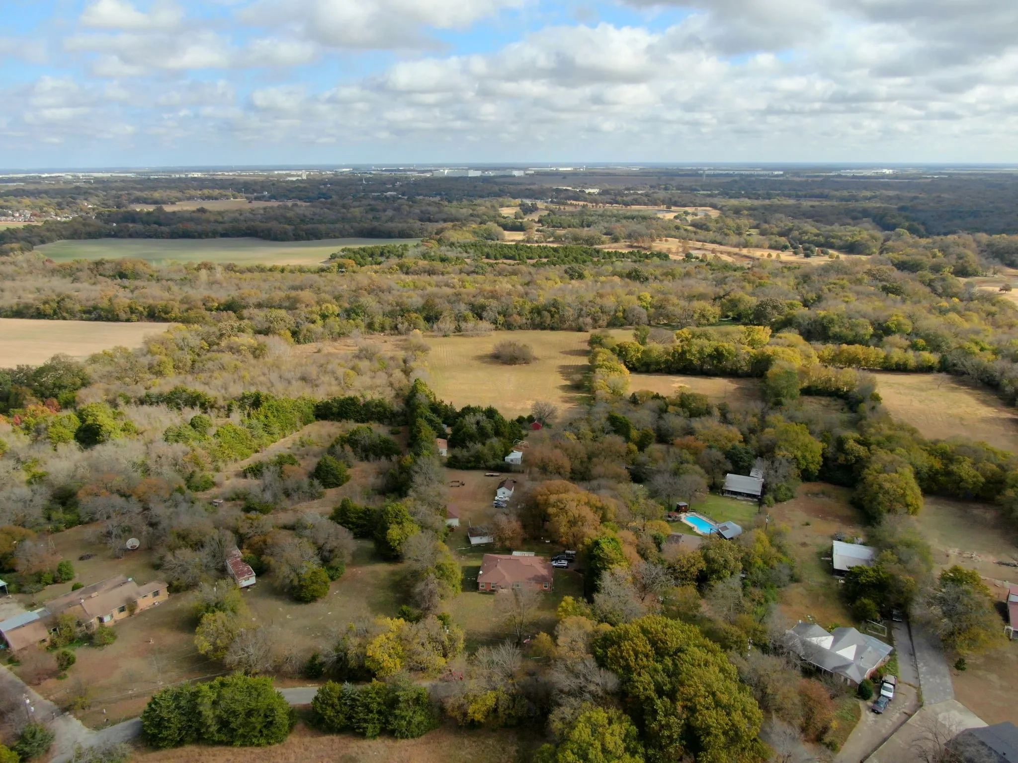 Single Family Residence For Sale in Dallas County , 846 Truman Circle, Lancaster, Texas 75146, 3 Bedroom, 3 Bathroom, Garage spaces, 2,021 Sqft, built in 1960, mls#21113572, Real Estate Agent in Lancaster, Homes For Sale in Dallas county, Homes For Sale in Lancaster, Realtor in Lancaster Texas, Real Estate Brokerage Independent Realty Texas, Luminita Cordes Realtor