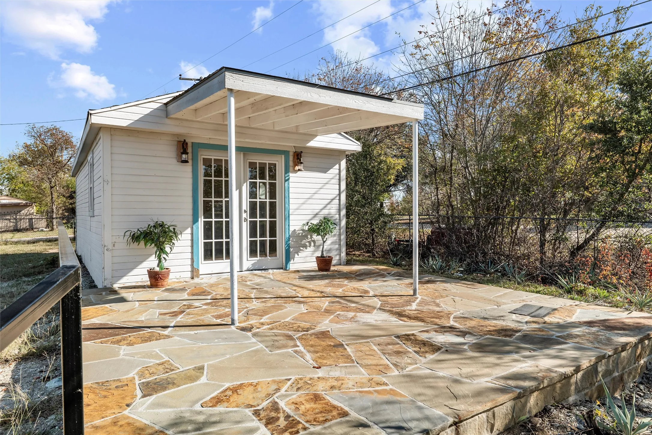 Guest House