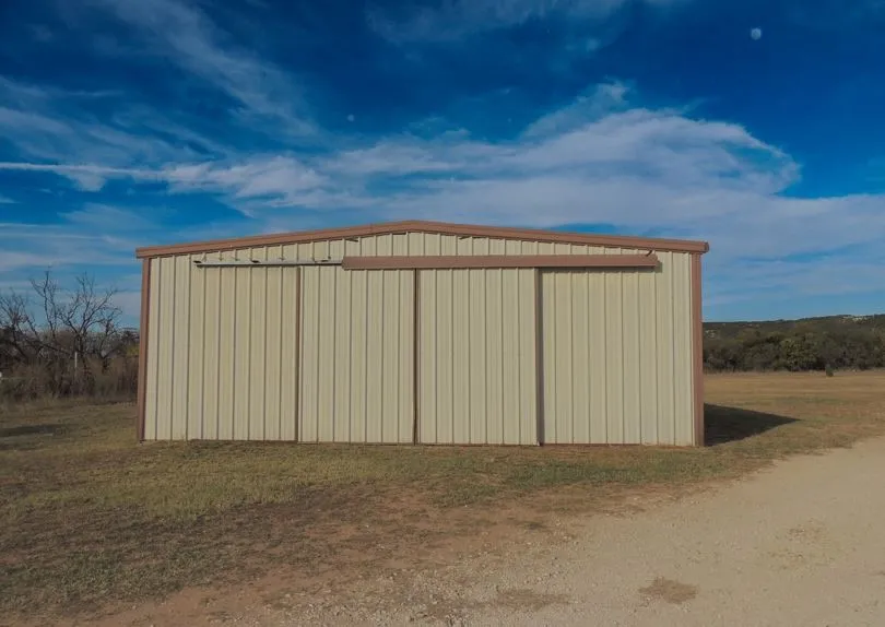 Single Family Residence For Sale in Taylor County , 150 CR 676, Tuscola, Texas 79562, 3 Bedrooms, 2 Bathrooms, 2 Garage spaces, 2,830 Sqft, built in 1993, Price $539,900, mls#21113786, Real Estate Agent in Tuscola, Homes For Sale in Taylor county, Homes For Sale in Tuscola, Realtor in Tuscola Texas, Real Estate Brokerage Independent Realty Texas, Luminita Cordes Realtor