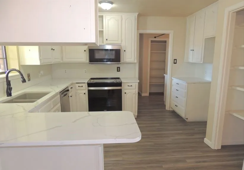 Single Family Residence For Sale in Taylor County , 150 CR 676, Tuscola, Texas 79562, 3 Bedrooms, 2 Bathrooms, 2 Garage spaces, 2,830 Sqft, built in 1993, Price $539,900, mls#21113786, Real Estate Agent in Tuscola, Homes For Sale in Taylor county, Homes For Sale in Tuscola, Realtor in Tuscola Texas, Real Estate Brokerage Independent Realty Texas, Luminita Cordes Realtor