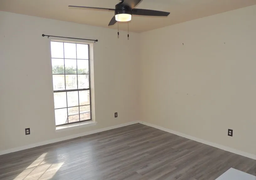 Single Family Residence For Sale in Taylor County , 150 CR 676, Tuscola, Texas 79562, 3 Bedrooms, 2 Bathrooms, 2 Garage spaces, 2,830 Sqft, built in 1993, Price $539,900, mls#21113786, Real Estate Agent in Tuscola, Homes For Sale in Taylor county, Homes For Sale in Tuscola, Realtor in Tuscola Texas, Real Estate Brokerage Independent Realty Texas, Luminita Cordes Realtor