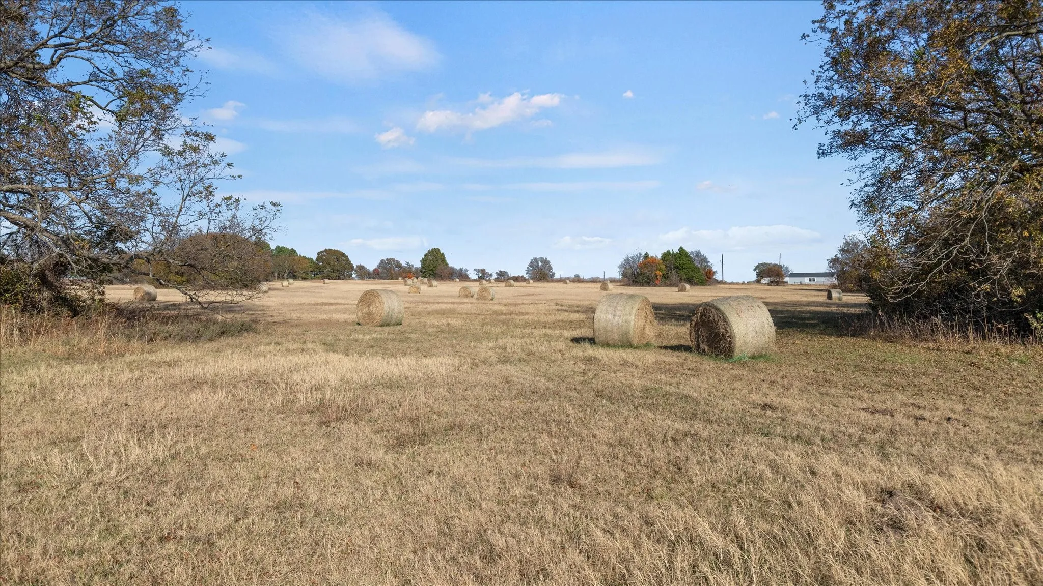 View of yard with a view of countryside
