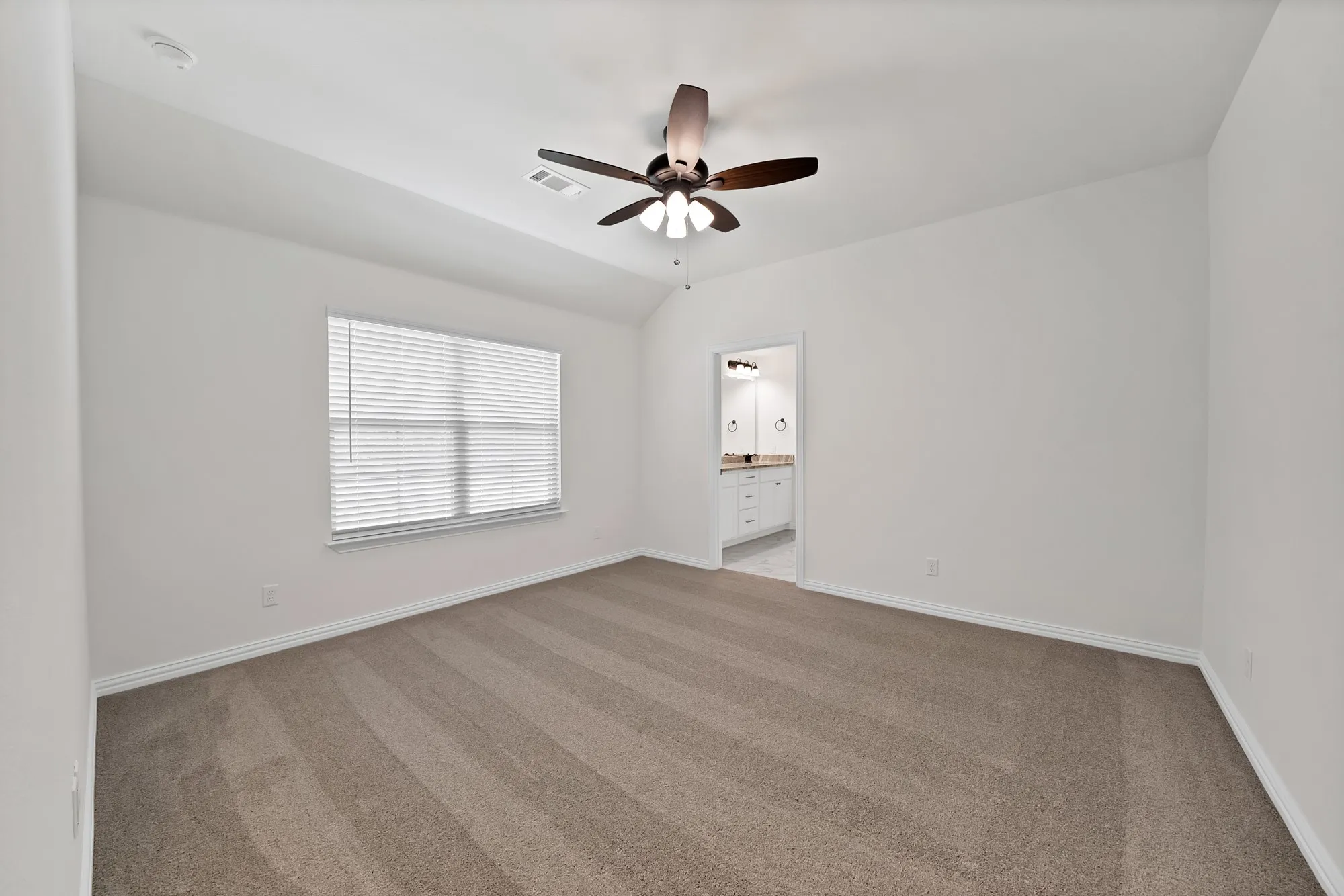 Single Family Residence For Sale in Parker County , 116 Sedona Creek Court, Poolville, Texas 76487, 4 Bedroom, 2 Bathroom, 2 Garage spaces, 1,568 Sqft, built in 2025, New Construction - Complete, mls#21108504, Real Estate Agent in Poolville, Homes For Sale in Parker county, Homes For Sale in Poolville, Realtor in Poolville Texas, Real Estate Brokerage Independent Realty Texas, Luminita Cordes Realtor