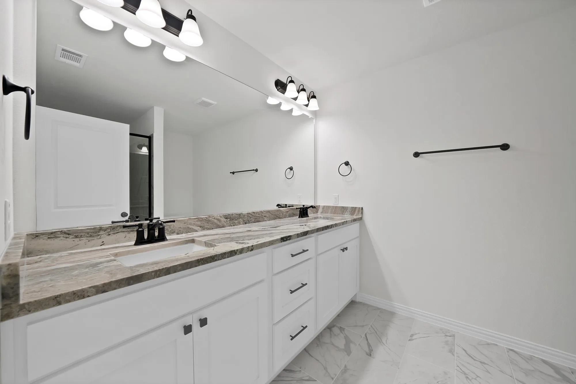Single Family Residence For Sale in Parker County , 116 Sedona Creek Court, Poolville, Texas 76487, 4 Bedroom, 2 Bathroom, 2 Garage spaces, 1,568 Sqft, built in 2025, New Construction - Complete, mls#21108504, Real Estate Agent in Poolville, Homes For Sale in Parker county, Homes For Sale in Poolville, Realtor in Poolville Texas, Real Estate Brokerage Independent Realty Texas, Luminita Cordes Realtor