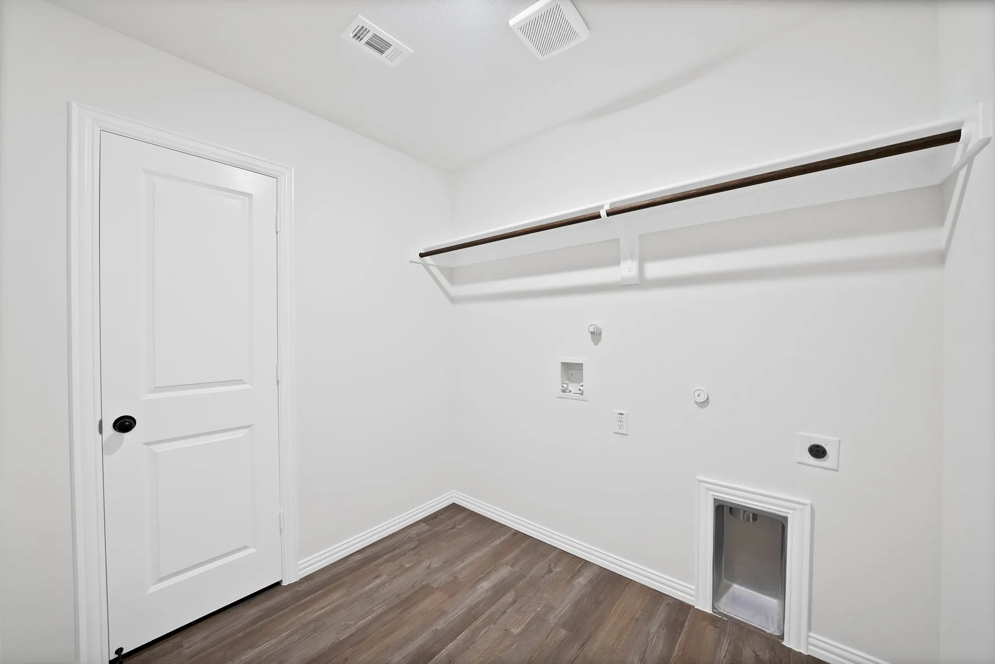 Single Family Residence For Sale in Parker County , 116 Sedona Creek Court, Poolville, Texas 76487, 4 Bedroom, 2 Bathroom, 2 Garage spaces, 1,568 Sqft, built in 2025, New Construction - Complete, mls#21108504, Real Estate Agent in Poolville, Homes For Sale in Parker county, Homes For Sale in Poolville, Realtor in Poolville Texas, Real Estate Brokerage Independent Realty Texas, Luminita Cordes Realtor
