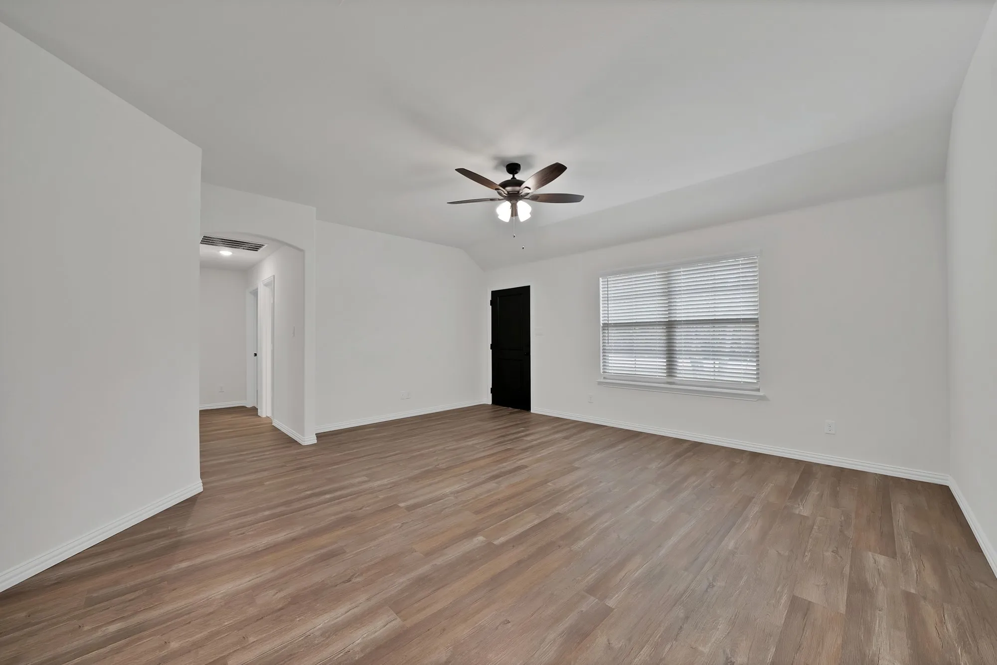 Single Family Residence For Sale in Parker County , 116 Sedona Creek Court, Poolville, Texas 76487, 4 Bedroom, 2 Bathroom, 2 Garage spaces, 1,568 Sqft, built in 2025, New Construction - Complete, mls#21108504, Real Estate Agent in Poolville, Homes For Sale in Parker county, Homes For Sale in Poolville, Realtor in Poolville Texas, Real Estate Brokerage Independent Realty Texas, Luminita Cordes Realtor