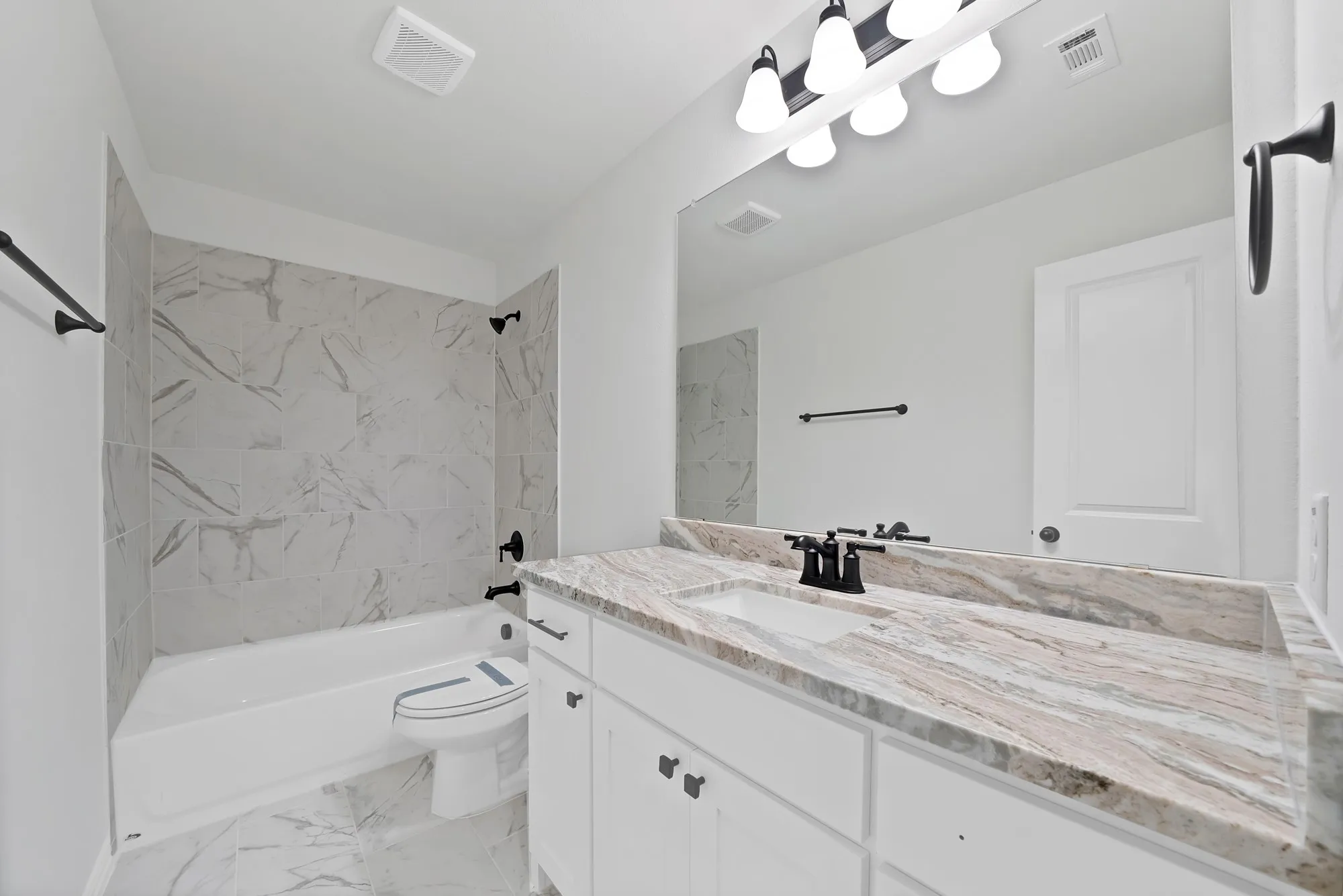 Single Family Residence For Sale in Parker County , 116 Sedona Creek Court, Poolville, Texas 76487, 4 Bedroom, 2 Bathroom, 2 Garage spaces, 1,568 Sqft, built in 2025, New Construction - Complete, mls#21108504, Real Estate Agent in Poolville, Homes For Sale in Parker county, Homes For Sale in Poolville, Realtor in Poolville Texas, Real Estate Brokerage Independent Realty Texas, Luminita Cordes Realtor