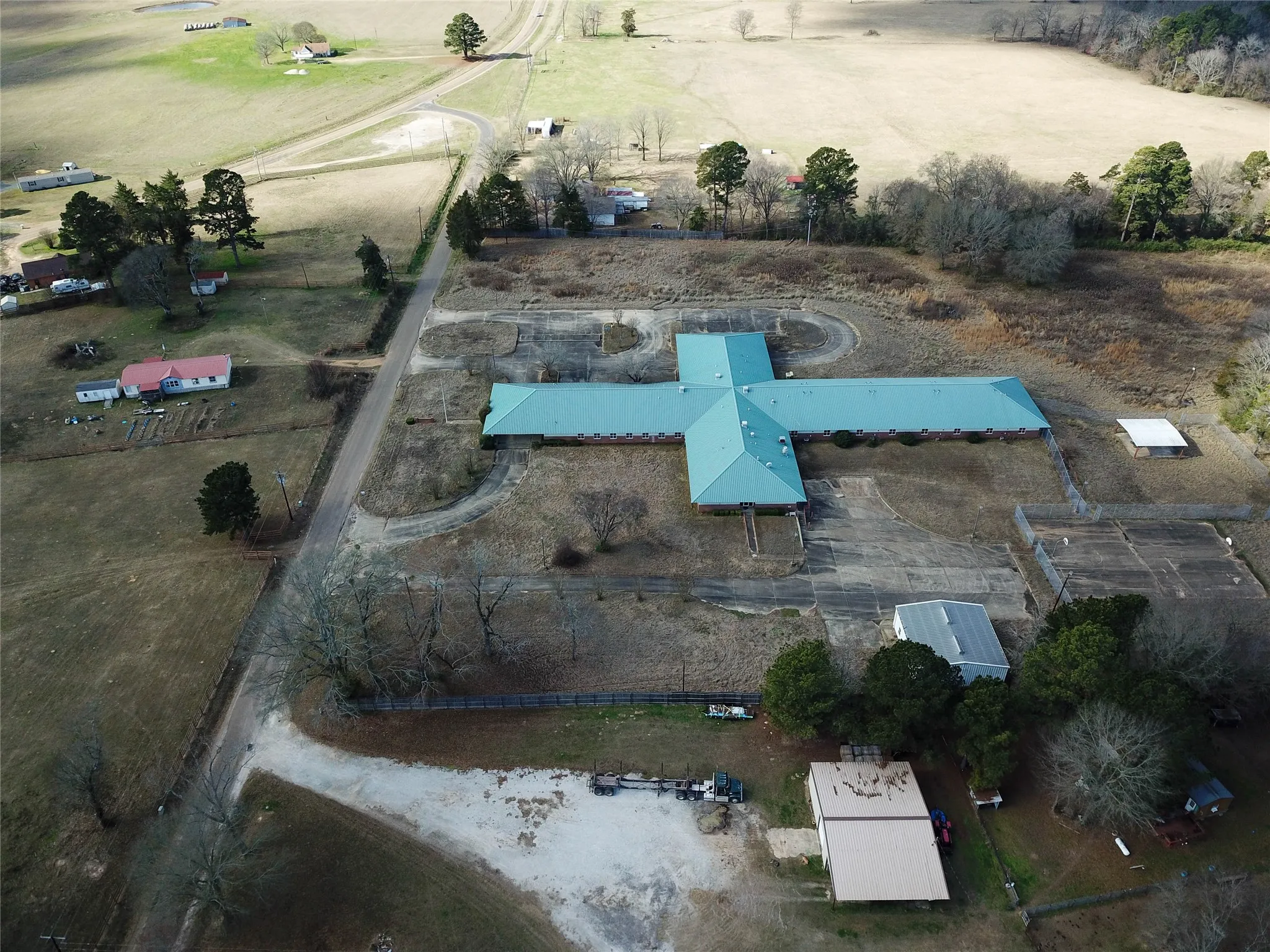 Business For Sale in Bowie County , 4538 County Road 1202, Maud, Texas 75567, 0, 0, Garage spaces, 0 Sqft, built in 1998, Preowned, mls#21113551, Real Estate Agent in Maud, Homes For Sale in Bowie county, Homes For Sale in Maud, Realtor in Maud Texas, Real Estate Brokerage Independent Realty Texas, Luminita Cordes Realtor