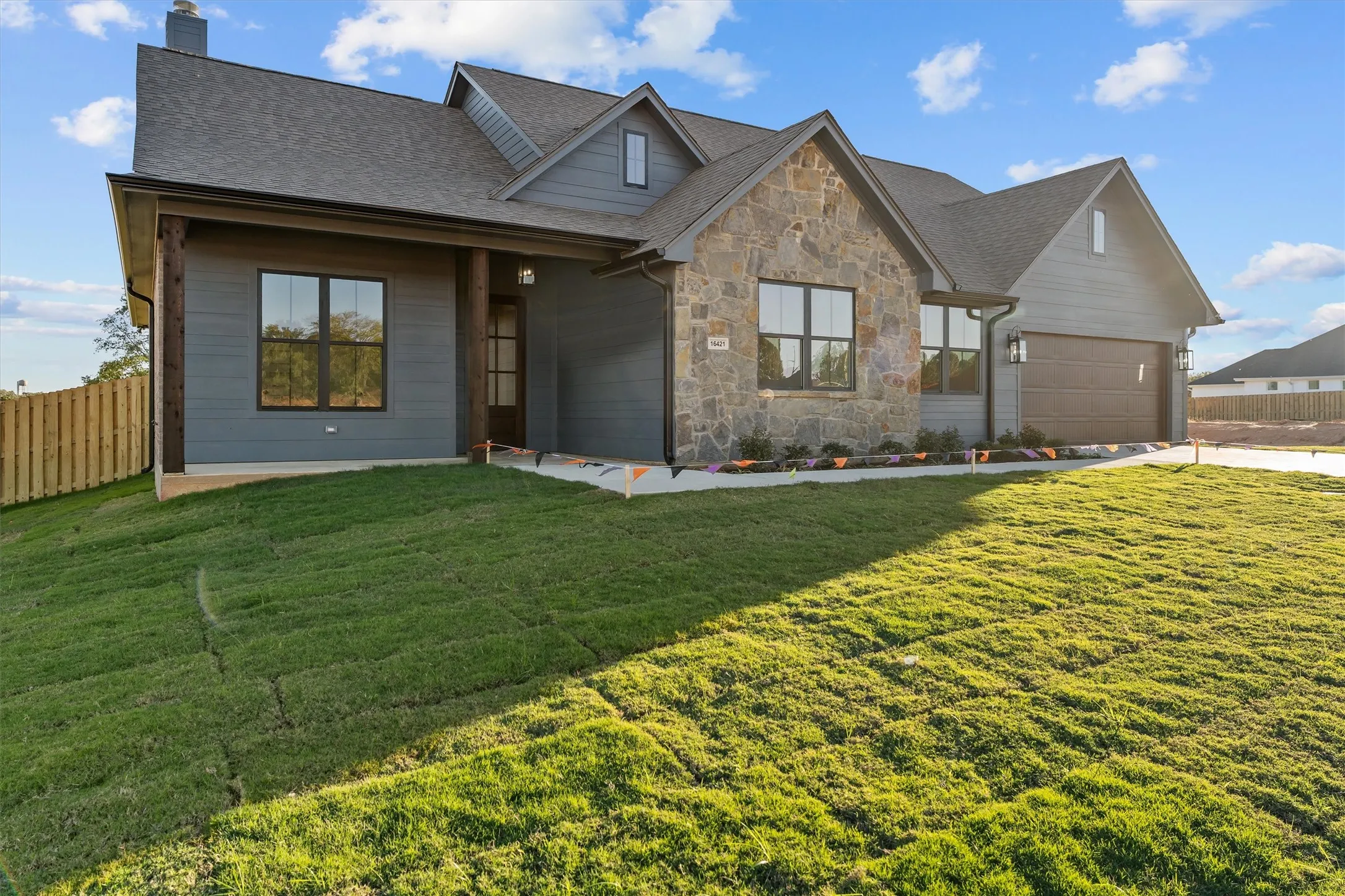 Single Family Residence For Sale in Smith County , 16421 Clearview Drive, Lindale, Texas 75771, 4 Bedroom, 2 Bathroom, 2 Garage spaces, 2,120 Sqft, built in 2025, New Construction - Complete, mls#21114292, Real Estate Agent in Lindale, Homes For Sale in Smith county, Homes For Sale in Lindale, Realtor in Lindale Texas, Real Estate Brokerage Independent Realty Texas, Luminita Cordes Realtor