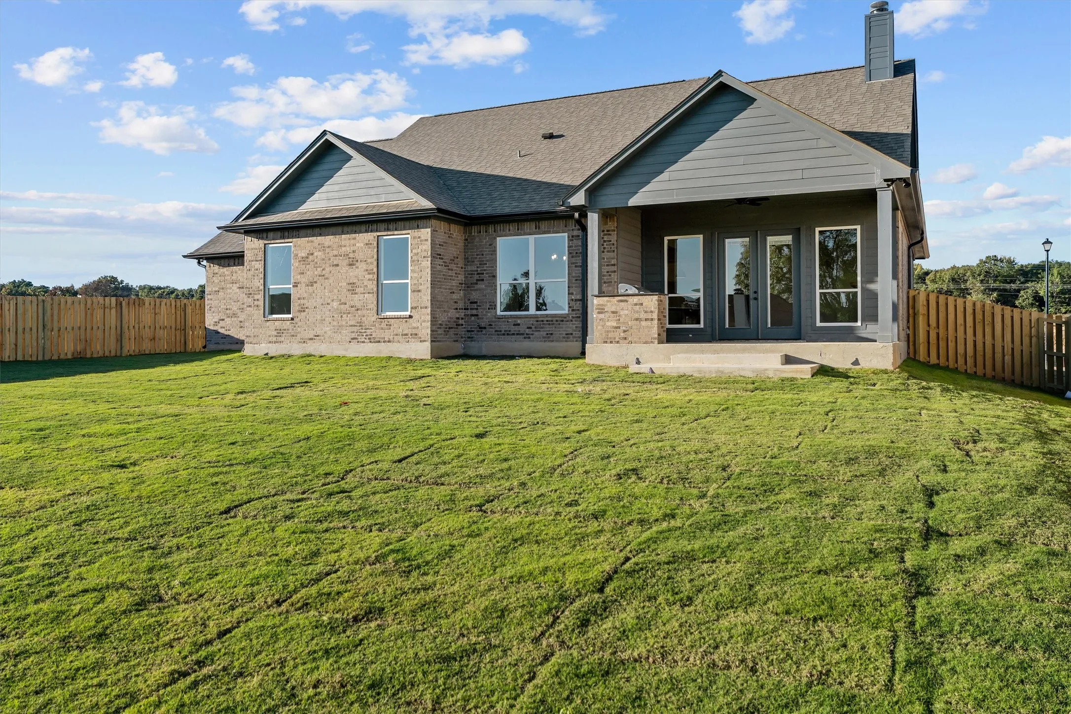 Single Family Residence For Sale in Smith County , 16421 Clearview Drive, Lindale, Texas 75771, 4 Bedroom, 2 Bathroom, 2 Garage spaces, 2,120 Sqft, built in 2025, New Construction - Complete, mls#21114292, Real Estate Agent in Lindale, Homes For Sale in Smith county, Homes For Sale in Lindale, Realtor in Lindale Texas, Real Estate Brokerage Independent Realty Texas, Luminita Cordes Realtor