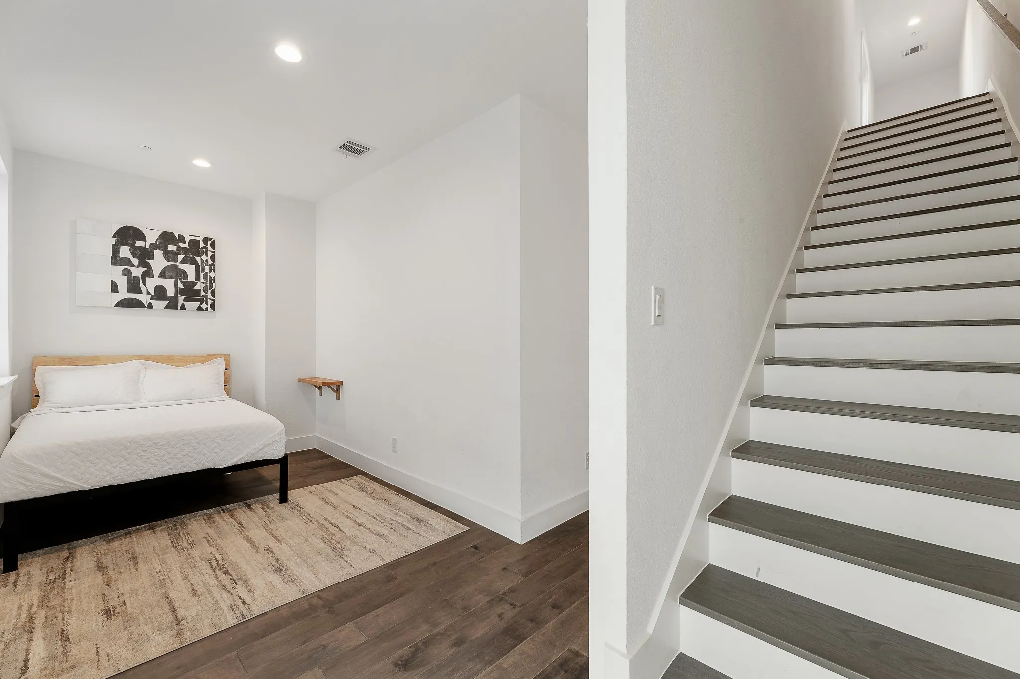 Condominium For Sale in Dallas County , 1771 Mccoy Street 401, Dallas, Texas 75204, 2 Bedroom, 3 Bathroom, 2 Garage spaces, 2,070 Sqft, built in 2017, mls#21112221, Real Estate Agent in Dallas, Homes For Sale in Dallas county, Homes For Sale in Dallas, Realtor in Dallas Texas, Real Estate Brokerage Independent Realty Texas, Luminita Cordes Realtor