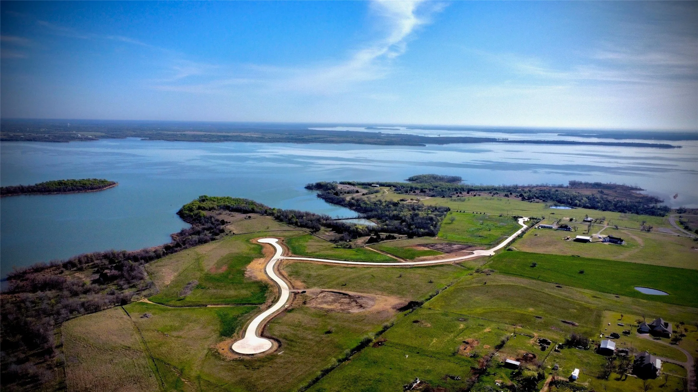 View of property location featuring a large body of water
