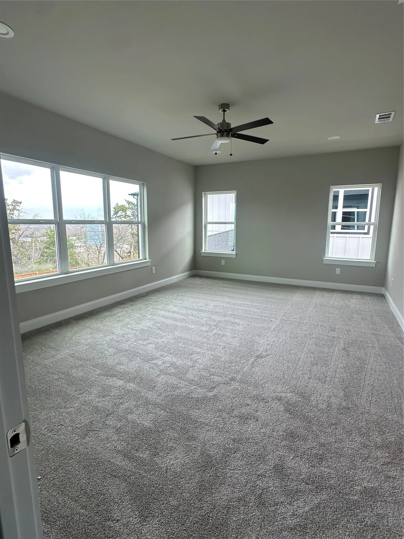 Single Family Residence For Sale in Dallas County , 1402 Diceman Avenue, Dallas, Texas 75203, 4 Bedroom, 4 Bathroom, 2 Garage spaces, 3,132 Sqft, built in 2025, New Construction - Incomplete, mls#21114491, Real Estate Agent in Dallas, Homes For Sale in Dallas county, Homes For Sale in Dallas, Realtor in Dallas Texas, Real Estate Brokerage Independent Realty Texas, Luminita Cordes Realtor