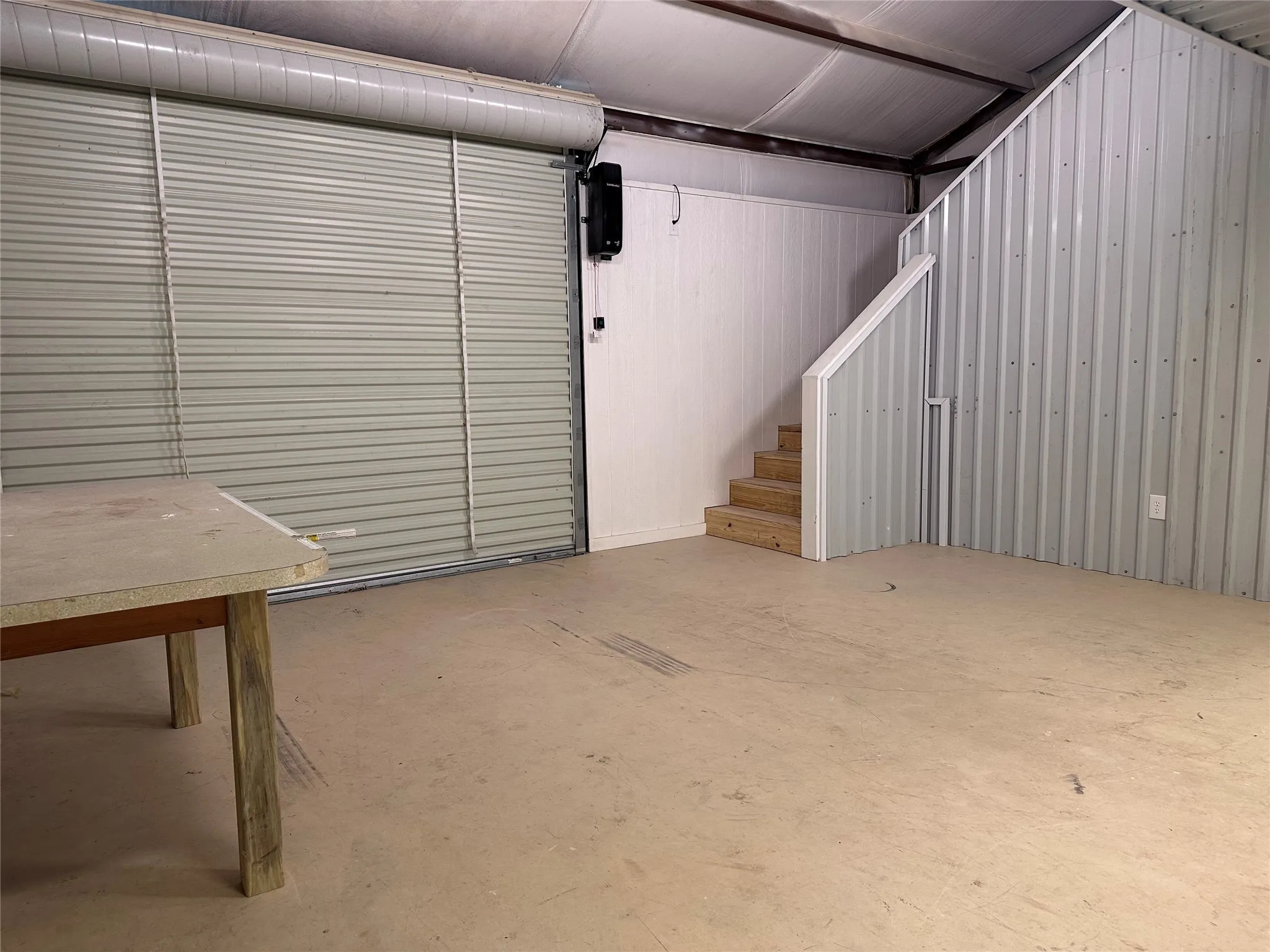Single Family Residence For Sale in Henderson County , 5144 US Highway 175 E, Athens, Texas 75752, 3 Bedroom, 2 Bathroom, 1 Garage spaces, 1,750 Sqft, built in 2011, mls#21114590, Real Estate Agent in Athens, Homes For Sale in Henderson county, Homes For Sale in Athens, Realtor in Athens Texas, Real Estate Brokerage Independent Realty Texas, Luminita Cordes Realtor