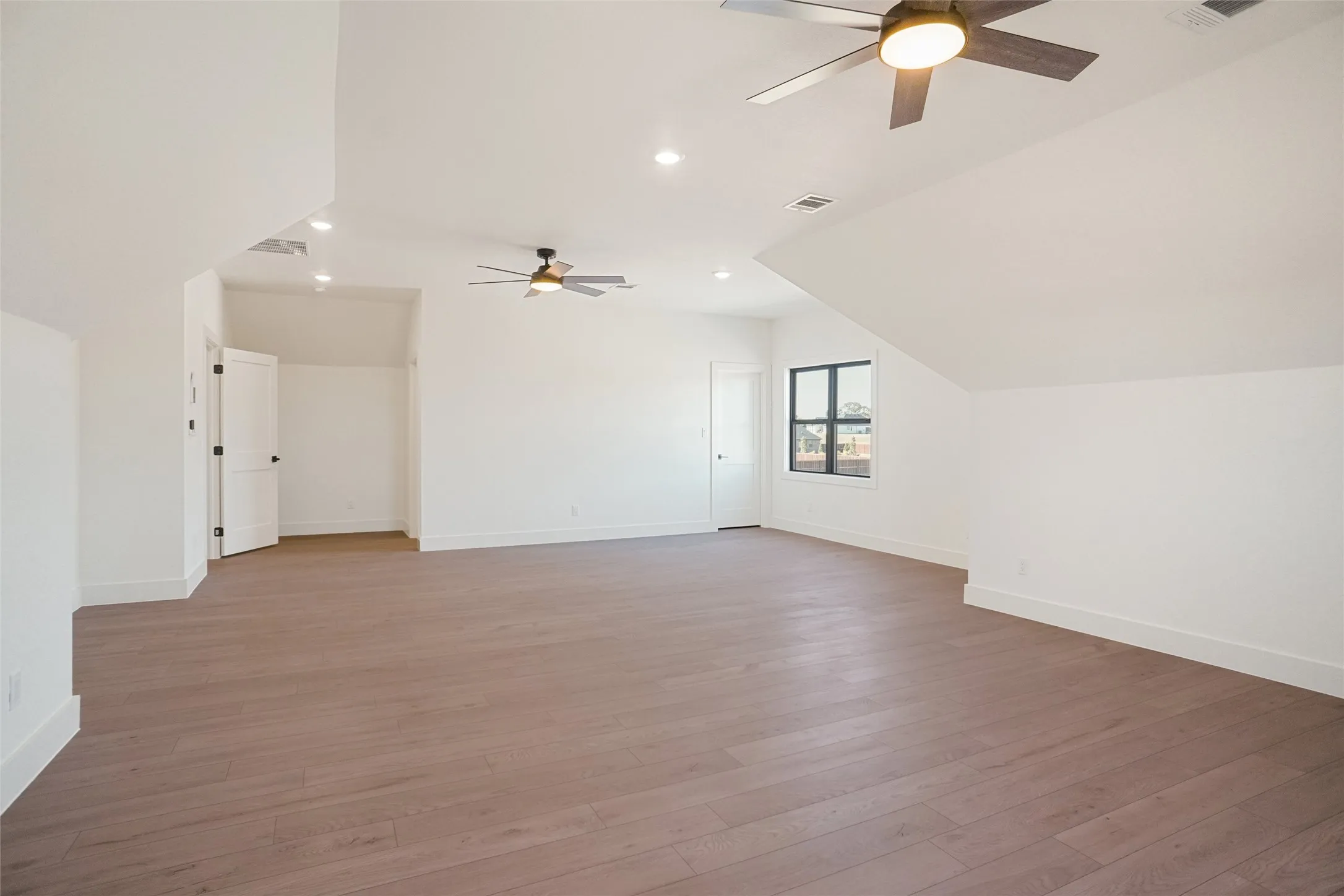 Single Family Residence For Sale in Wise County , 207 Stuart Street, Paradise, Texas 76073, 4 Bedroom, 3 Bathroom, 2 Garage spaces, 2,839 Sqft, built in 2025, New Construction - Complete, mls#21114685, Real Estate Agent in Paradise, Homes For Sale in Wise county, Homes For Sale in Paradise, Realtor in Paradise Texas, Real Estate Brokerage Independent Realty Texas, Luminita Cordes Realtor