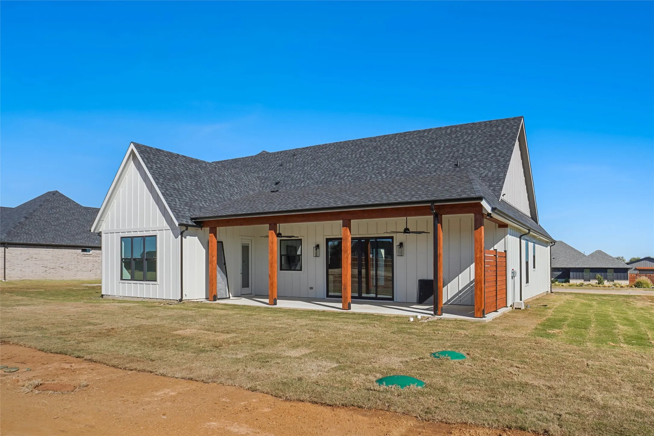 Single Family Residence For Sale in Wise County , 207 Stuart Street, Paradise, Texas 76073, 4 Bedroom, 3 Bathroom, 2 Garage spaces, 2,839 Sqft, built in 2025, New Construction - Complete, mls#21114685, Real Estate Agent in Paradise, Homes For Sale in Wise county, Homes For Sale in Paradise, Realtor in Paradise Texas, Real Estate Brokerage Independent Realty Texas, Luminita Cordes Realtor