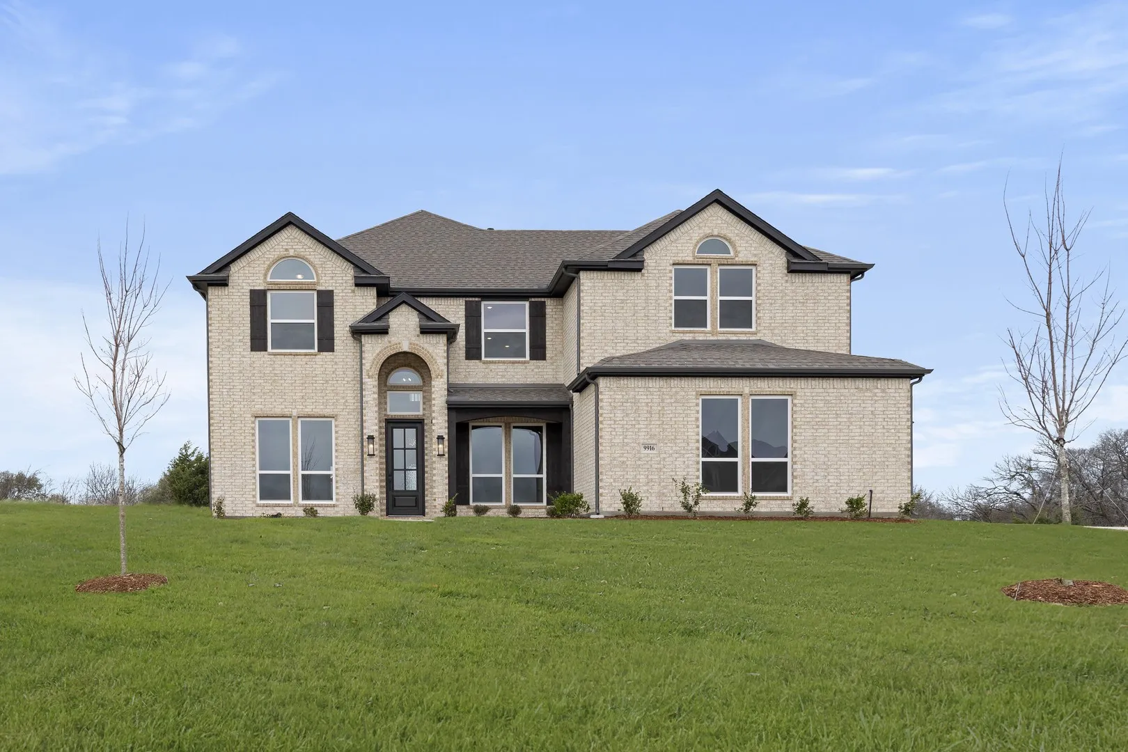 Single Family Residence For Sale in Kaufman County , 9916 Polo Pitch Lane, Mesquite, Texas 75126, 6 Bedroom, 4 Bathroom, 3 Garage spaces, 3,800 Sqft, built in 2025, New Construction - Complete, mls#21114830, Real Estate Agent in Mesquite, Homes For Sale in Kaufman county, Homes For Sale in Mesquite, Realtor in Mesquite Texas, Real Estate Brokerage Independent Realty Texas, Luminita Cordes Realtor