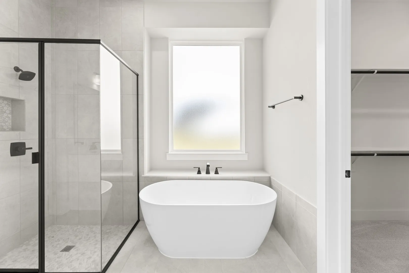 18. 9916 Polo Pitch - Bath (2)