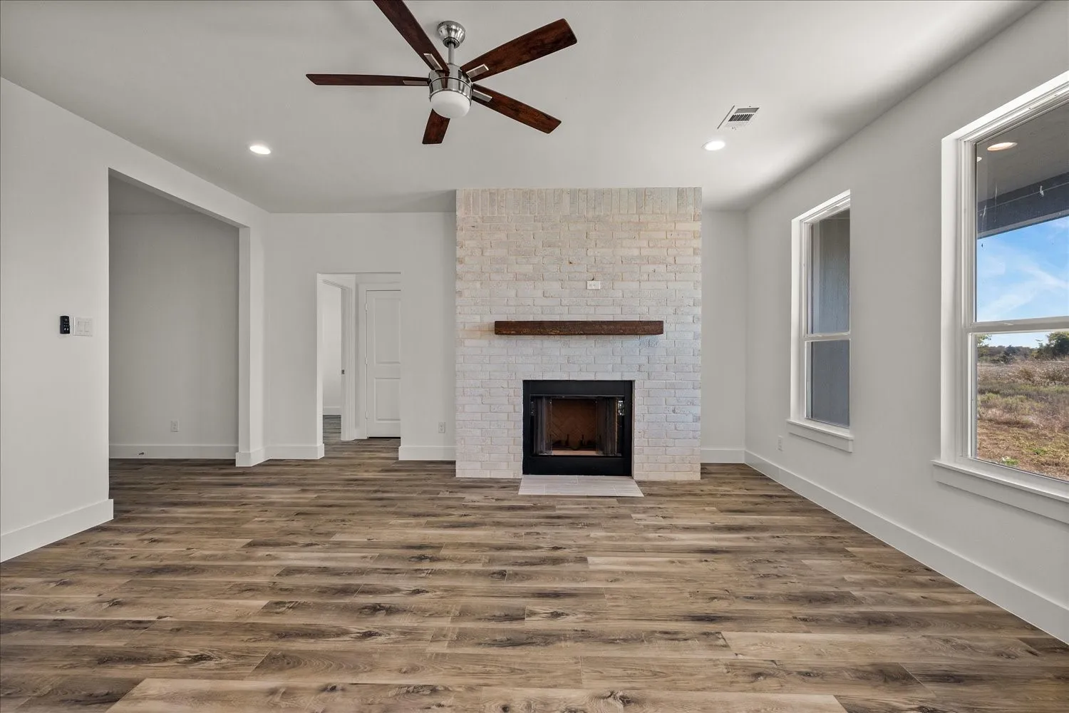 Single Family Residence For Sale in Hunt County , 3232 Willow Road, Celeste, Texas 75423, 4 Bedroom, 2 Bathroom, 2 Garage spaces, 1,842 Sqft, built in 2025, mls#21114852, Real Estate Agent in Celeste, Homes For Sale in Hunt county, Homes For Sale in Celeste, Realtor in Celeste Texas, Real Estate Brokerage Independent Realty Texas, Luminita Cordes Realtor