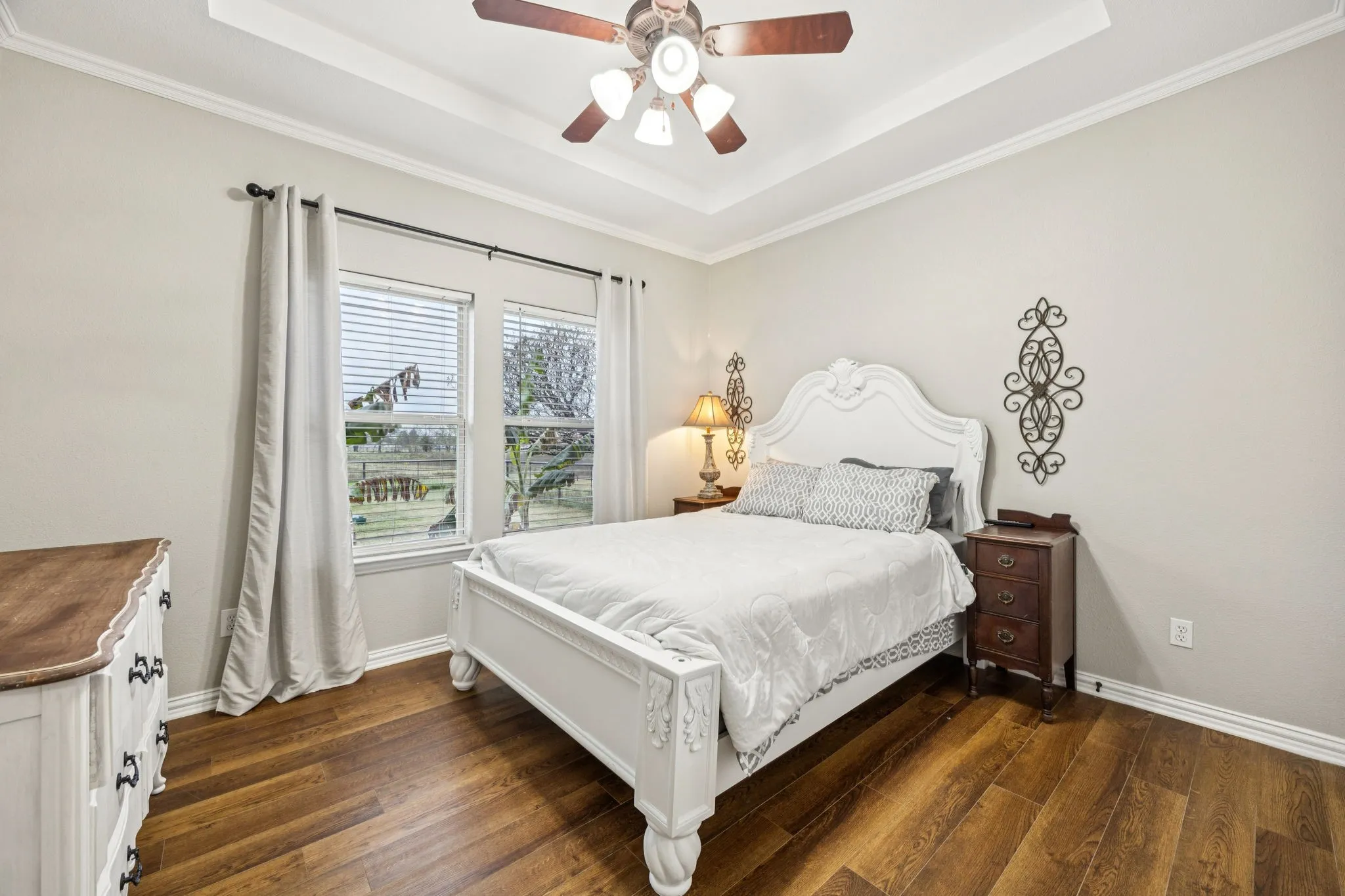 Single Family Residence For Sale in Hunt County , 6162 Graham Point, Royse City, Texas 75189, 4 Bedrooms, 3 Bathrooms, 3 Garage spaces, 3,074 Sqft, built in 2004, Price $748,000, mls#21112986, Real Estate Agent in Royse City, Homes For Sale in Hunt county, Homes For Sale in Royse City, Realtor in Royse City Texas, Real Estate Brokerage Independent Realty Texas, Luminita Cordes Realtor