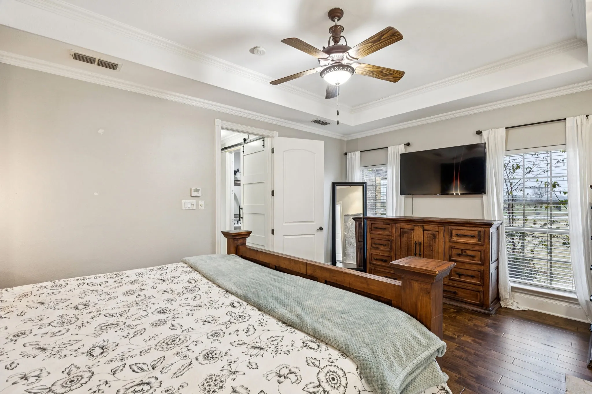Single Family Residence For Sale in Hunt County , 6162 Graham Point, Royse City, Texas 75189, 4 Bedrooms, 3 Bathrooms, 3 Garage spaces, 3,074 Sqft, built in 2004, Price $748,000, mls#21112986, Real Estate Agent in Royse City, Homes For Sale in Hunt county, Homes For Sale in Royse City, Realtor in Royse City Texas, Real Estate Brokerage Independent Realty Texas, Luminita Cordes Realtor