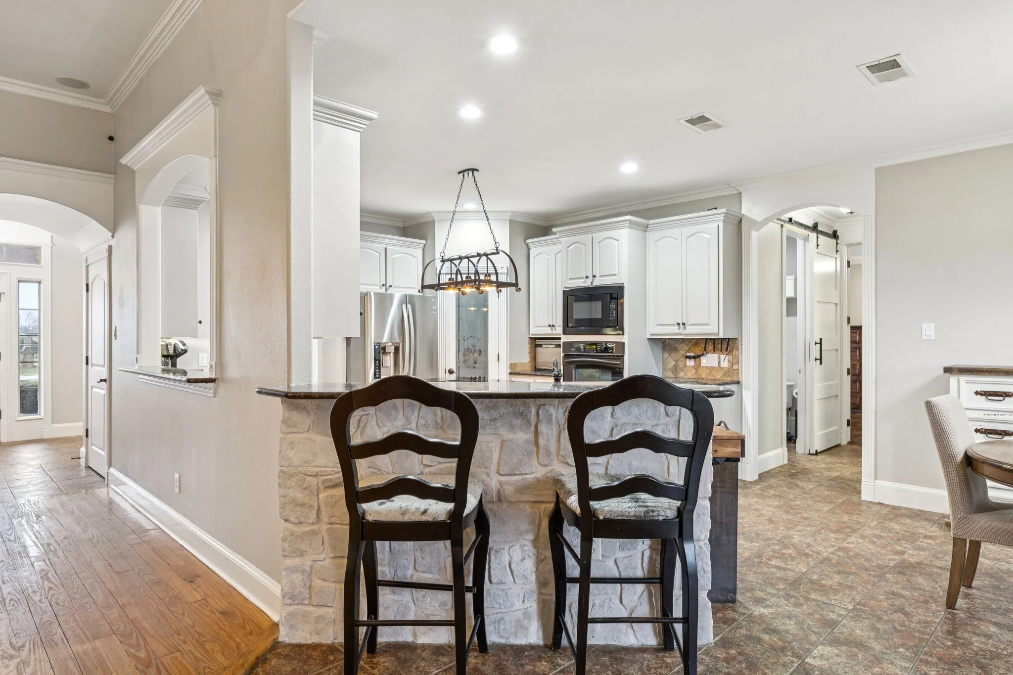 Single Family Residence For Sale in Hunt County , 6162 Graham Point, Royse City, Texas 75189, 4 Bedrooms, 3 Bathrooms, 3 Garage spaces, 3,074 Sqft, built in 2004, Price $748,000, mls#21112986, Real Estate Agent in Royse City, Homes For Sale in Hunt county, Homes For Sale in Royse City, Realtor in Royse City Texas, Real Estate Brokerage Independent Realty Texas, Luminita Cordes Realtor