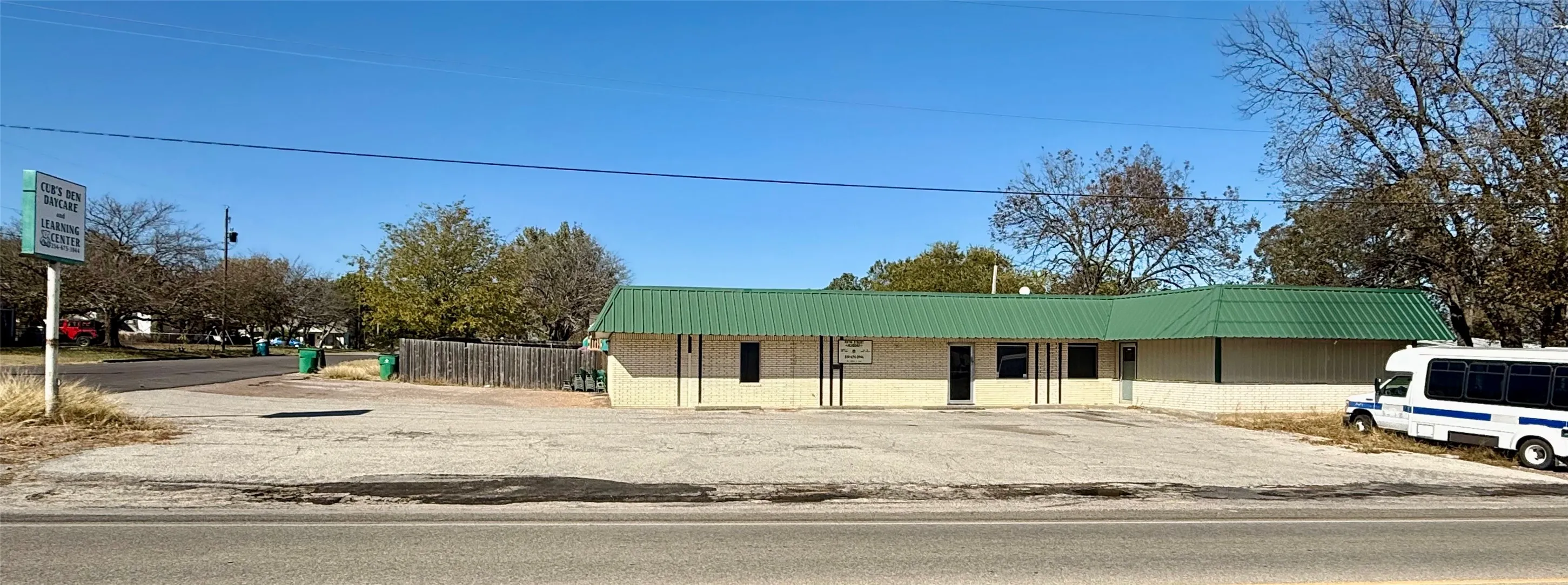 Business For Sale in Bosque County , 1711 W 5th Street, Clifton, Texas 76634, 0, 0, Garage spaces, 0 Sqft, built in 1975, Preowned, mls#21115218, Real Estate Agent in Clifton, Homes For Sale in Bosque county, Homes For Sale in Clifton, Realtor in Clifton Texas, Real Estate Brokerage Independent Realty Texas, Luminita Cordes Realtor