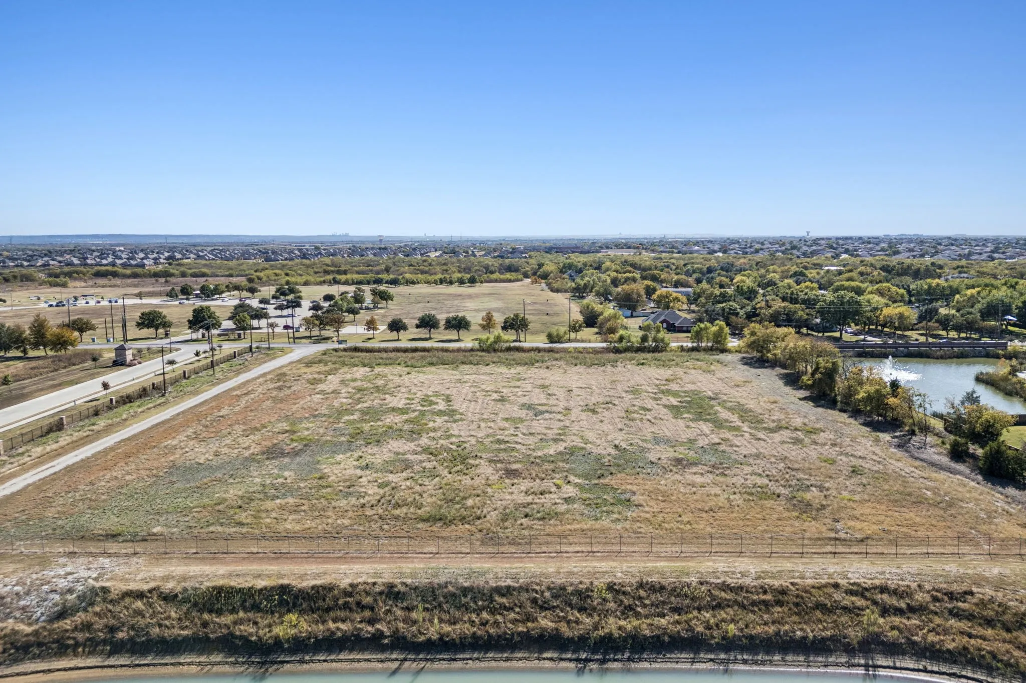 Unimproved Land For Sale in Tarrant County , 7301 Silo Road, Arlington, Texas 76002, 0, 0, Garage spaces, 0 Sqft, built in 0, Price $1,000,000, mls#21111047, Real Estate Agent in Arlington, Homes For Sale in Tarrant county, Homes For Sale in Arlington, Realtor in Arlington Texas, Real Estate Brokerage Independent Realty Texas, Luminita Cordes Realtor