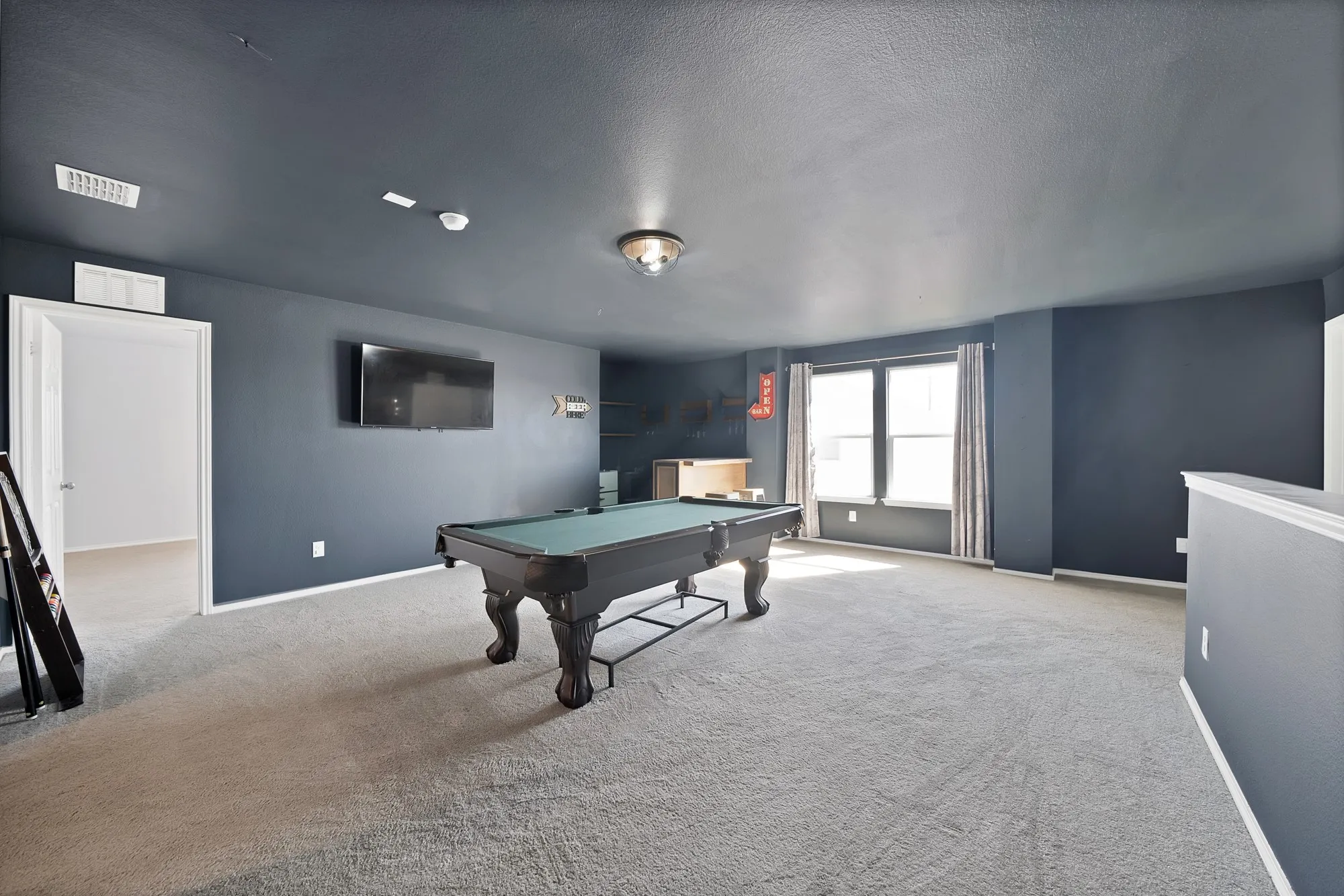 Single Family Residence For Sale in Tarrant County , 820 Lemongrass Court, Fort Worth, Texas 76131, 4 Bedroom, 3 Bathroom, 2 Garage spaces, 3,338 Sqft, built in 2021, mls#21114639, Real Estate Agent in Fort Worth, Homes For Sale in Tarrant county, Homes For Sale in Fort Worth, Realtor in Fort Worth Texas, Real Estate Brokerage Independent Realty Texas, Luminita Cordes Realtor