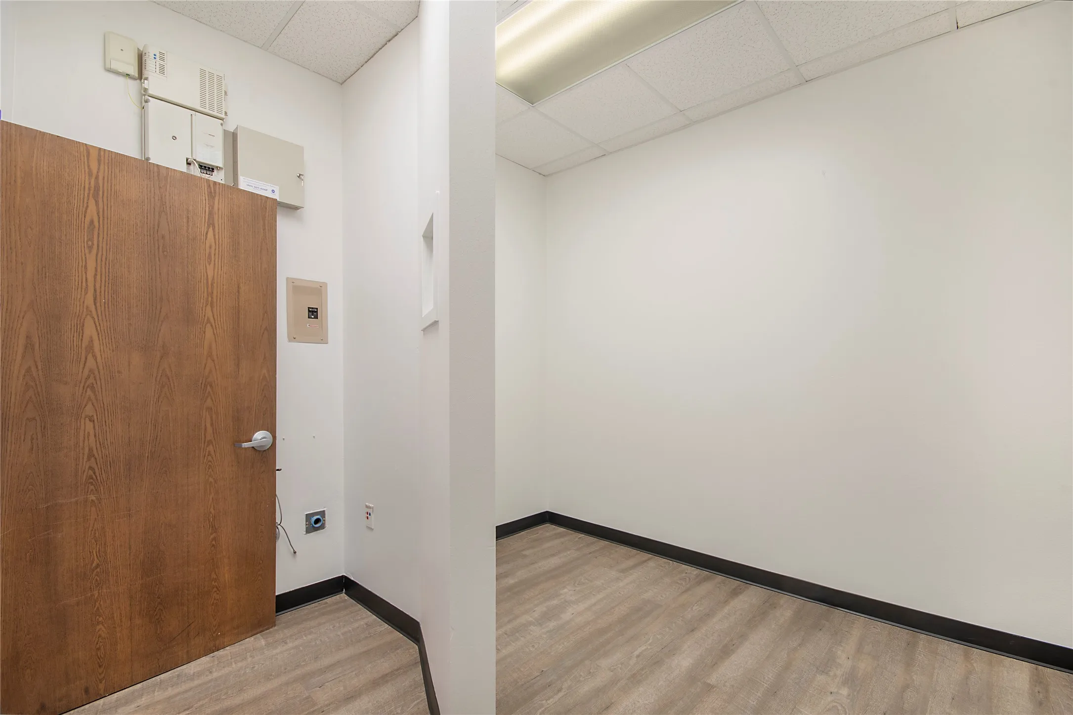 Office For Sale in Tarrant County , 1834 Keller Parkway, Keller, Texas 76248, 0, 0, Garage spaces, 0 Sqft, built in 2004, Preowned, Price $1,750,000, mls#21112224, Real Estate Agent in Keller, Homes For Sale in Tarrant county, Homes For Sale in Keller, Realtor in Keller Texas, Real Estate Brokerage Independent Realty Texas, Luminita Cordes Realtor