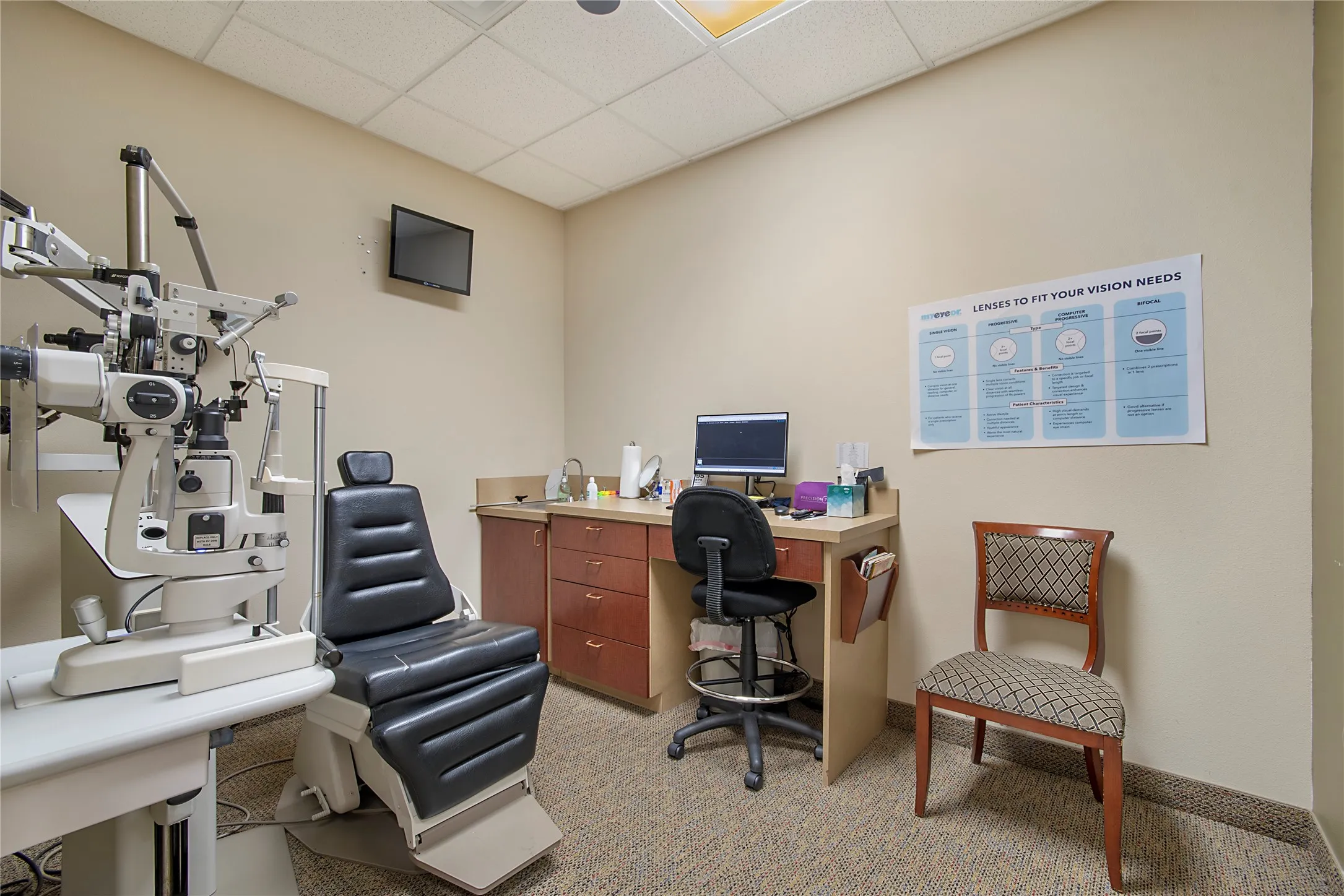 Office area featuring a drop ceiling