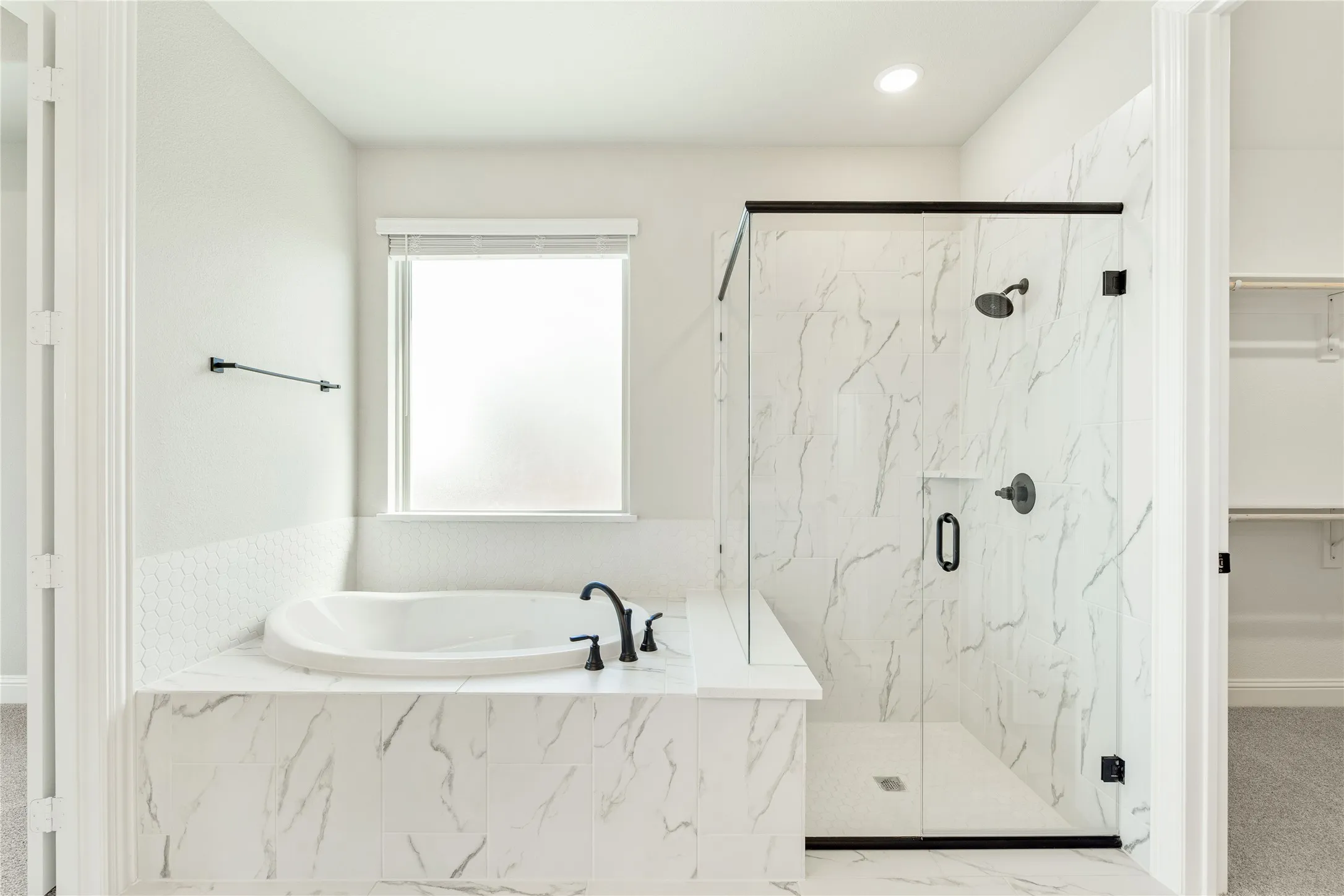 Single Family Residence For Sale in Ellis County , 403 Birkdale Lane, Red Oak, Texas 75154, 5 Bedroom, 4 Bathroom, 2 Garage spaces, 3,485 Sqft, built in 2025, New Construction - Complete, mls#21101156, Real Estate Agent in Red Oak, Homes For Sale in Ellis county, Homes For Sale in Red Oak, Realtor in Red Oak Texas, Real Estate Brokerage Independent Realty Texas, Luminita Cordes Realtor
