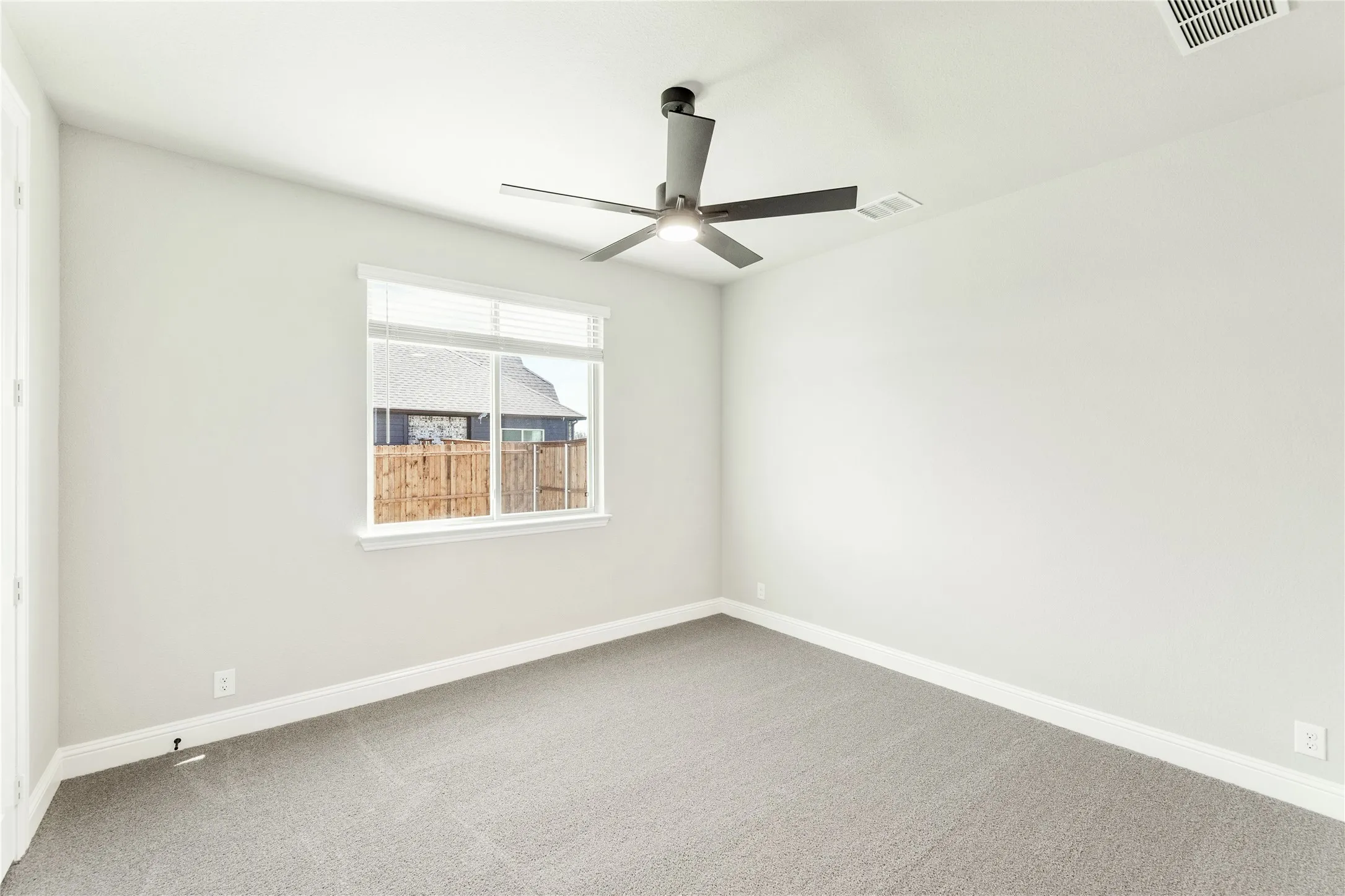 Single Family Residence For Sale in Ellis County , 403 Birkdale Lane, Red Oak, Texas 75154, 5 Bedroom, 4 Bathroom, 2 Garage spaces, 3,485 Sqft, built in 2025, New Construction - Complete, mls#21101156, Real Estate Agent in Red Oak, Homes For Sale in Ellis county, Homes For Sale in Red Oak, Realtor in Red Oak Texas, Real Estate Brokerage Independent Realty Texas, Luminita Cordes Realtor