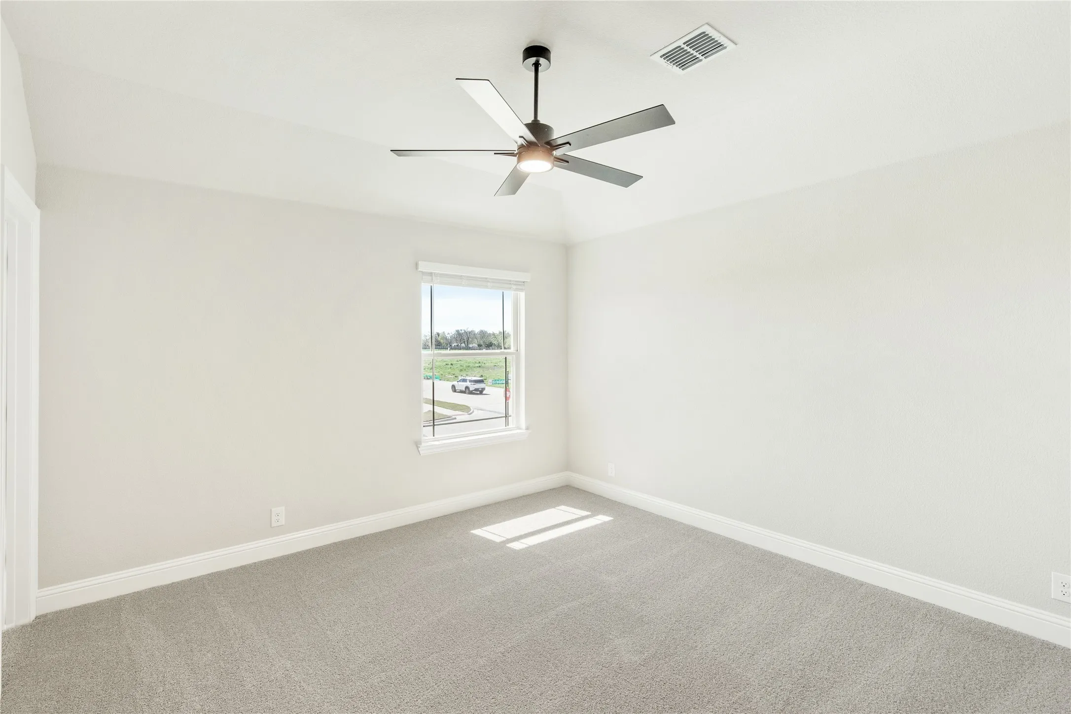 Single Family Residence For Sale in Ellis County , 403 Birkdale Lane, Red Oak, Texas 75154, 5 Bedroom, 4 Bathroom, 2 Garage spaces, 3,485 Sqft, built in 2025, New Construction - Complete, mls#21101156, Real Estate Agent in Red Oak, Homes For Sale in Ellis county, Homes For Sale in Red Oak, Realtor in Red Oak Texas, Real Estate Brokerage Independent Realty Texas, Luminita Cordes Realtor